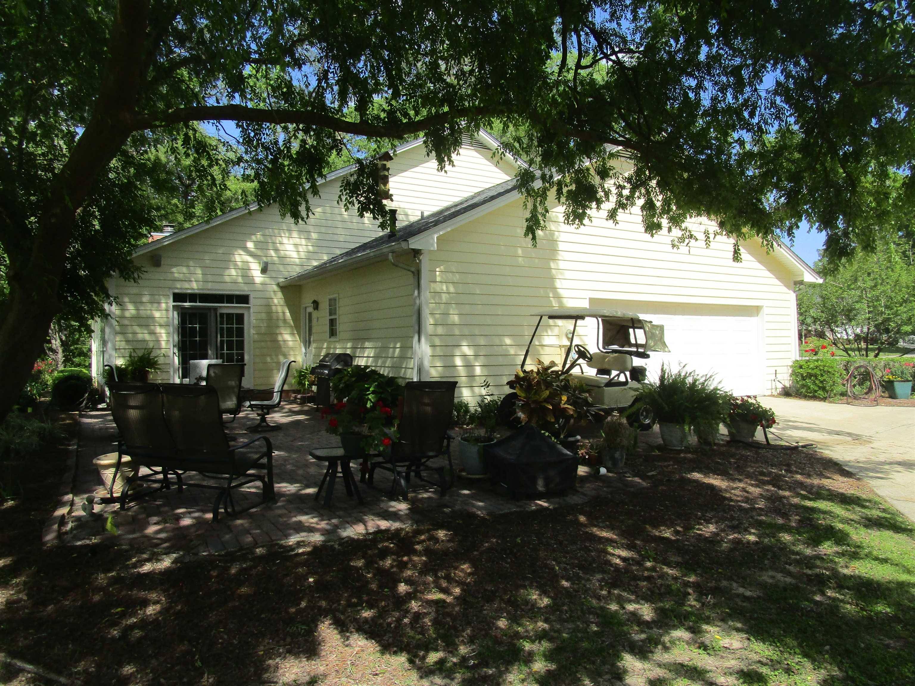 Havana, FL 32333,402 W Live Oak Lane