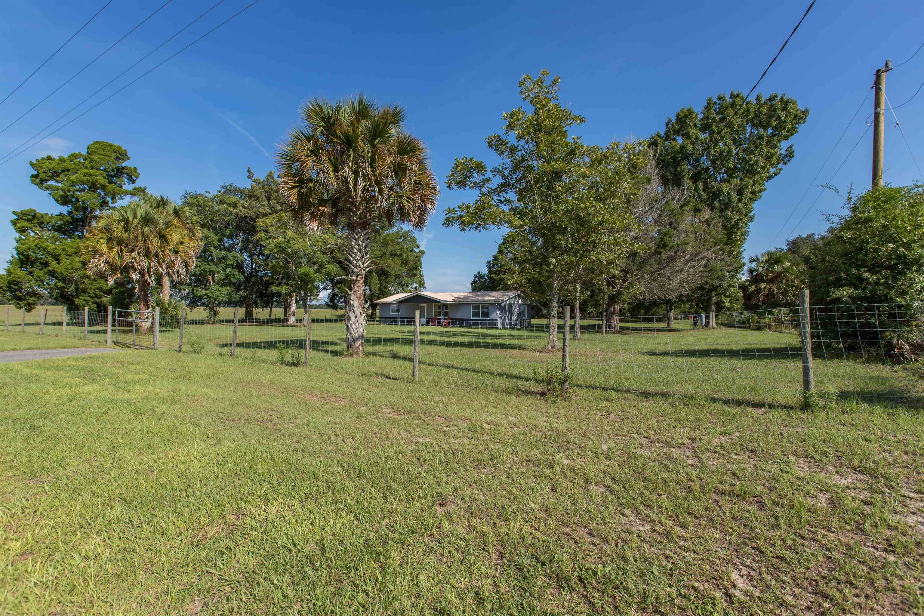 Mayo, FL 32066,1112 SW County Road 534