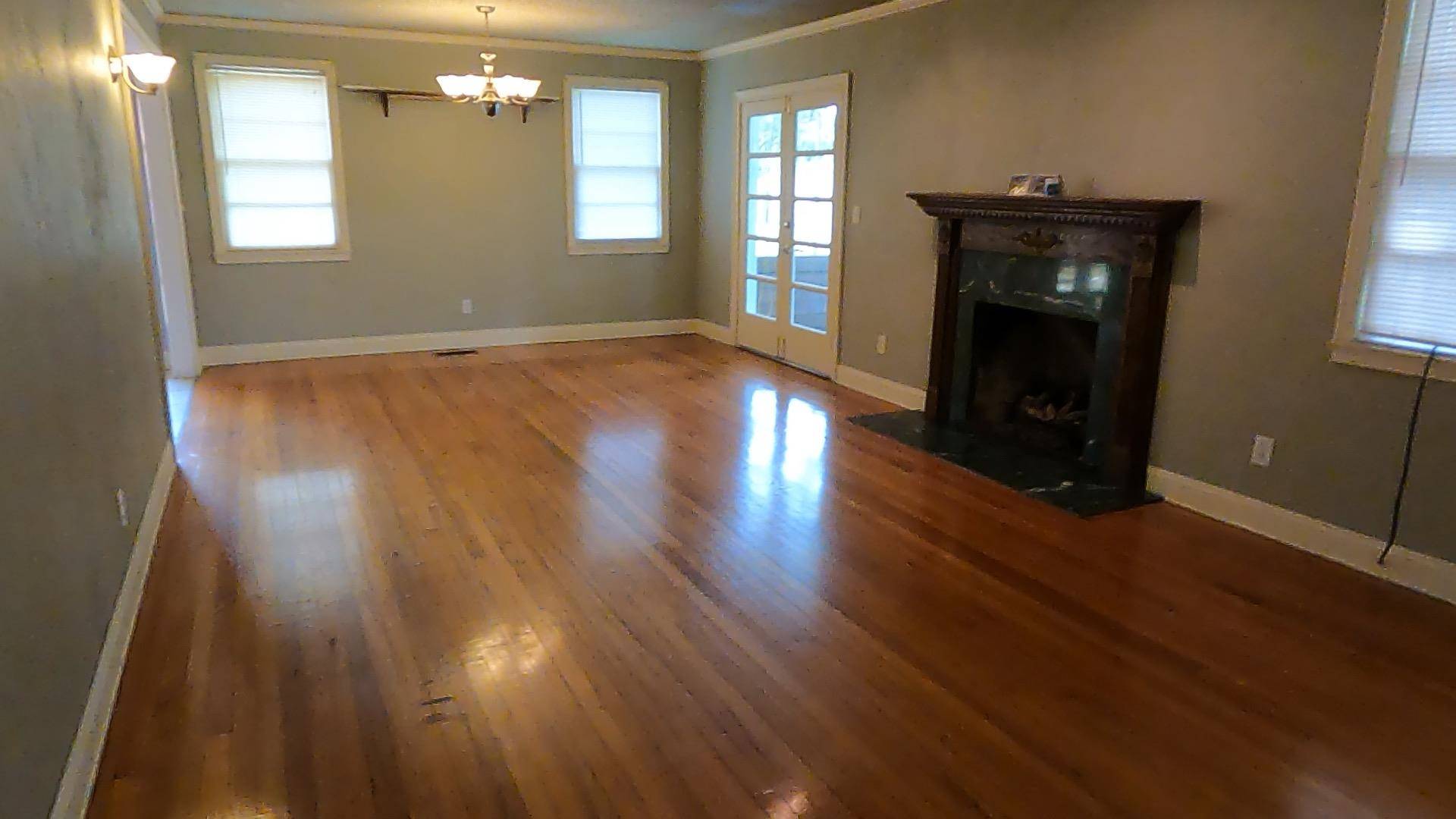 Quincy, FL 32351,411 N 9th Street