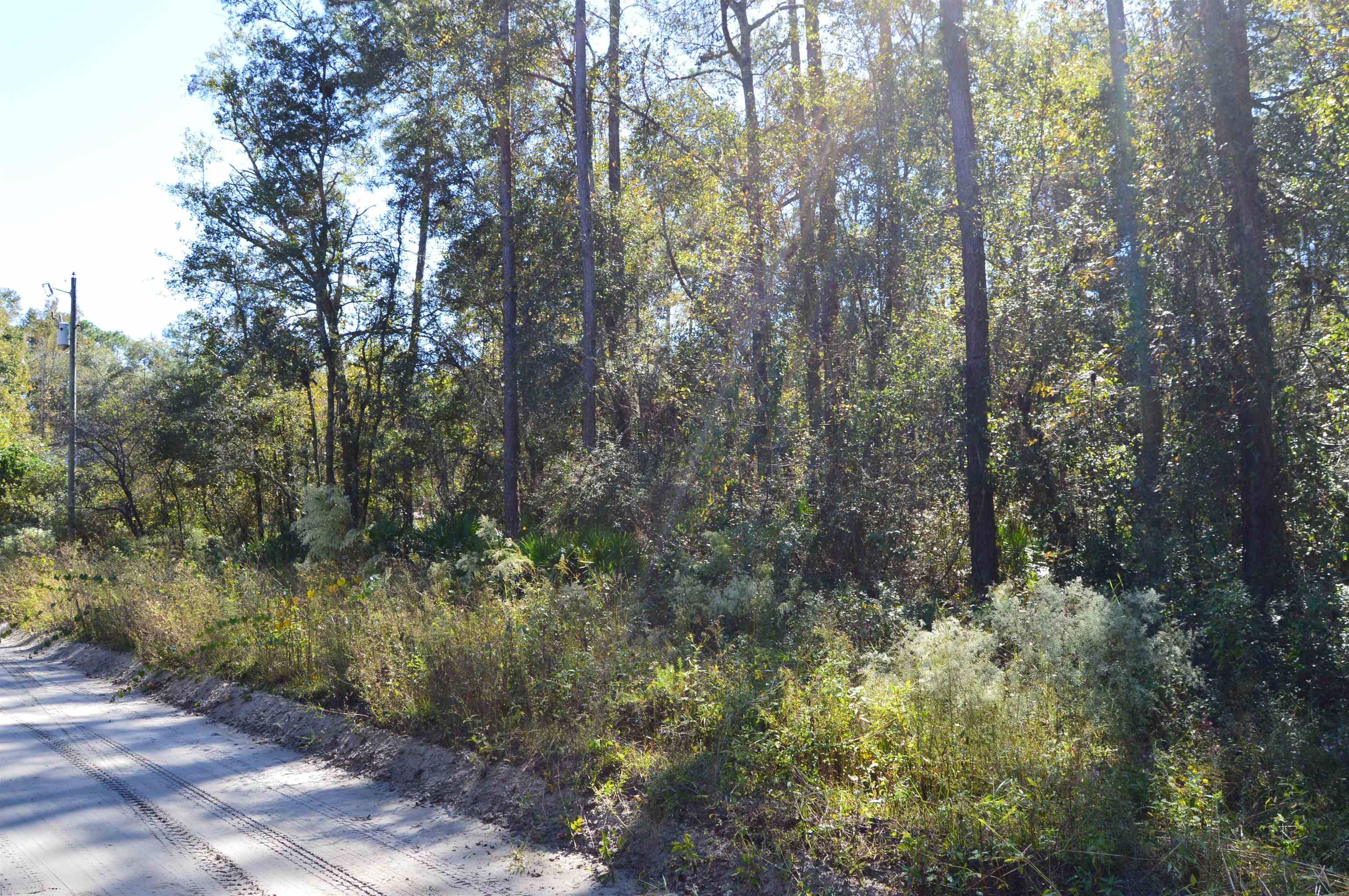 Lee, FL 34982,2750 NE river park Road