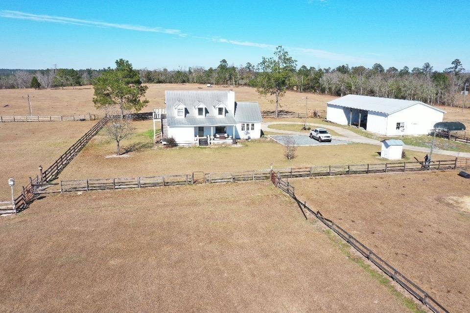 Chattahoochee, FL 32324,289 MOCKINGBIRD Lane