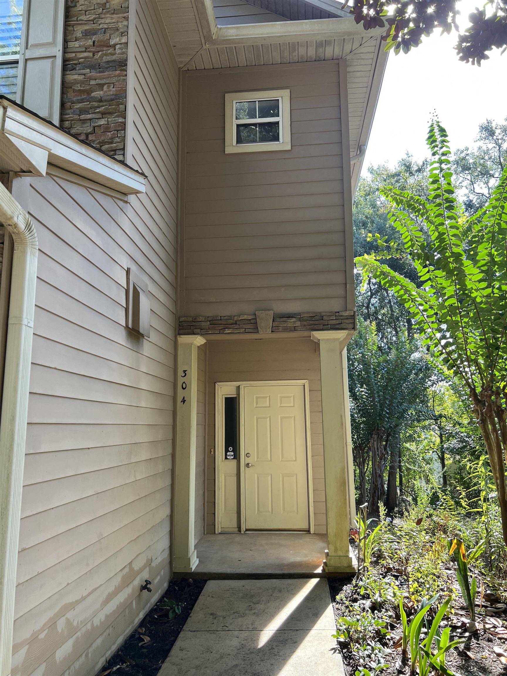 Tallahassee, FL 32303,1325 Stone Road #304