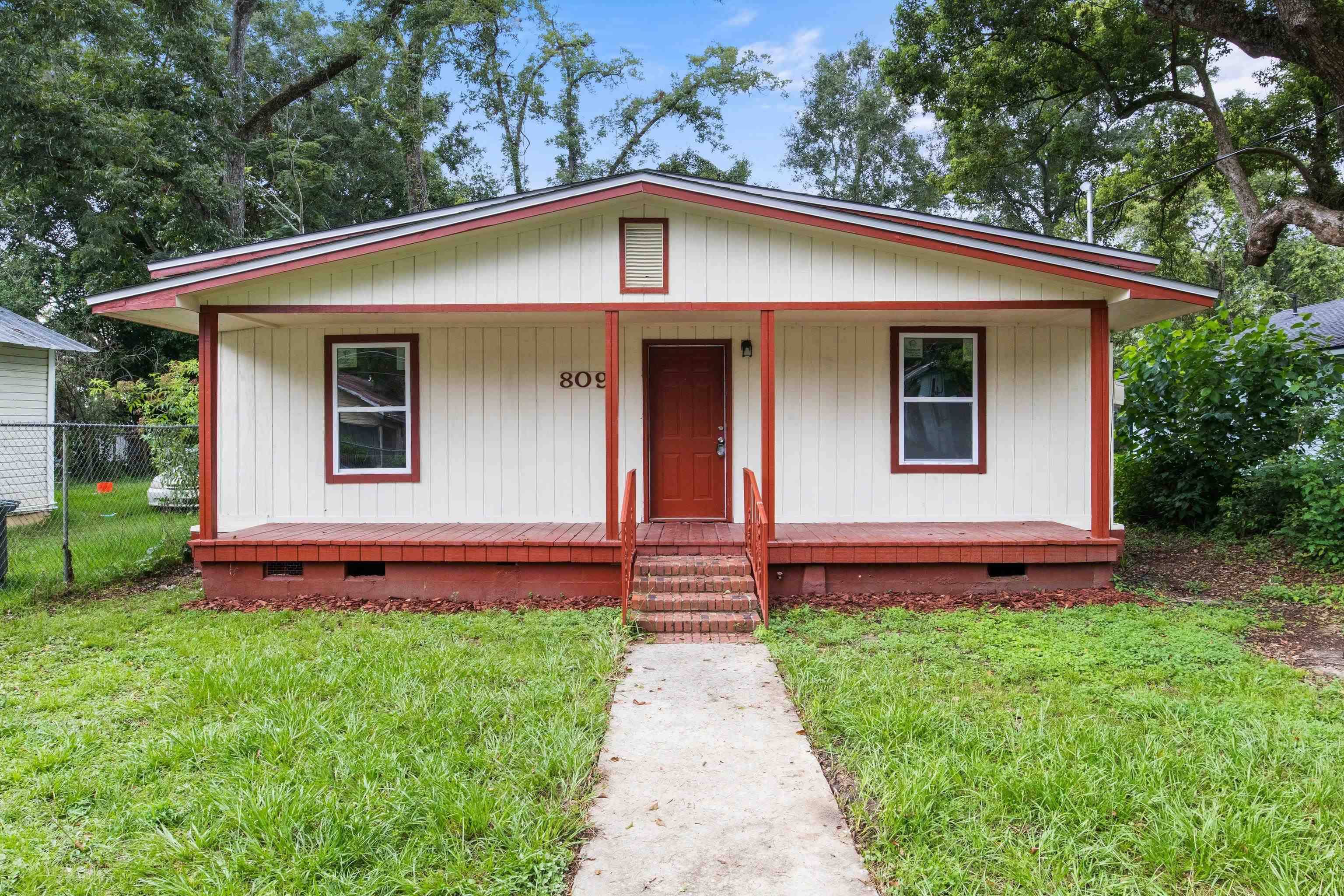 Tallahassee, FL 32304,809 Dover Street