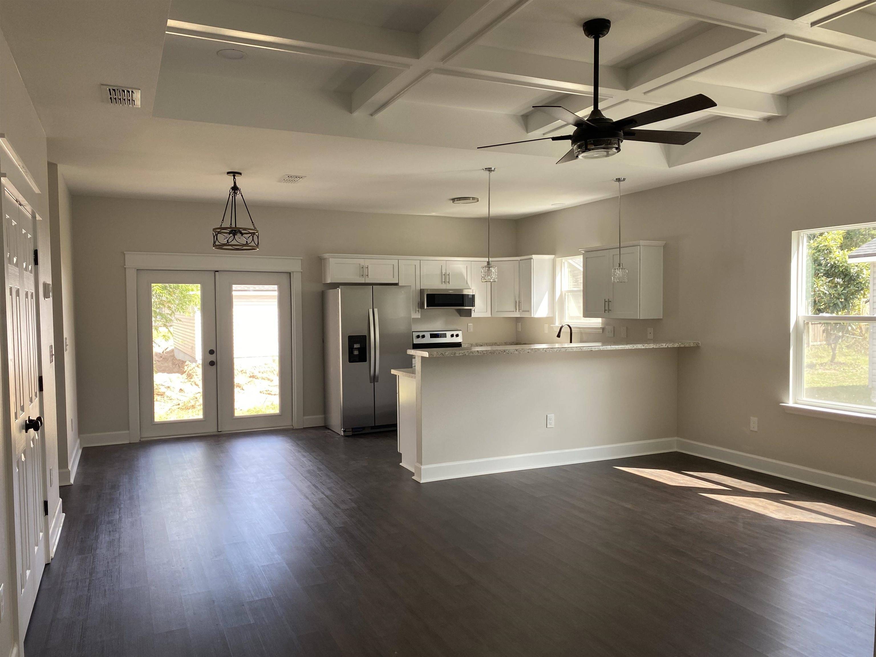 Crawfordville, FL 32327,61 Cochise Street