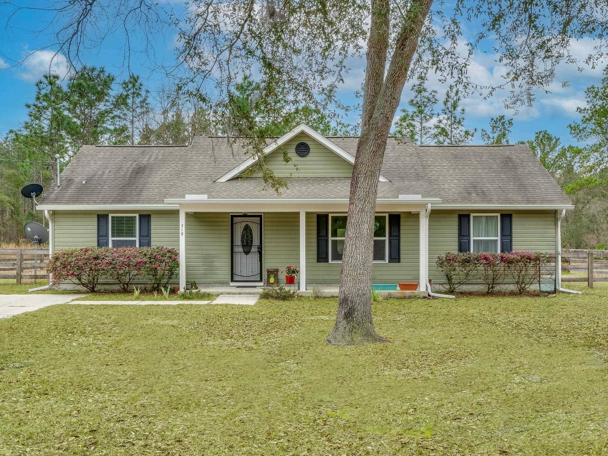 Sopchoppy, FL 32358,719 Persimmon Road