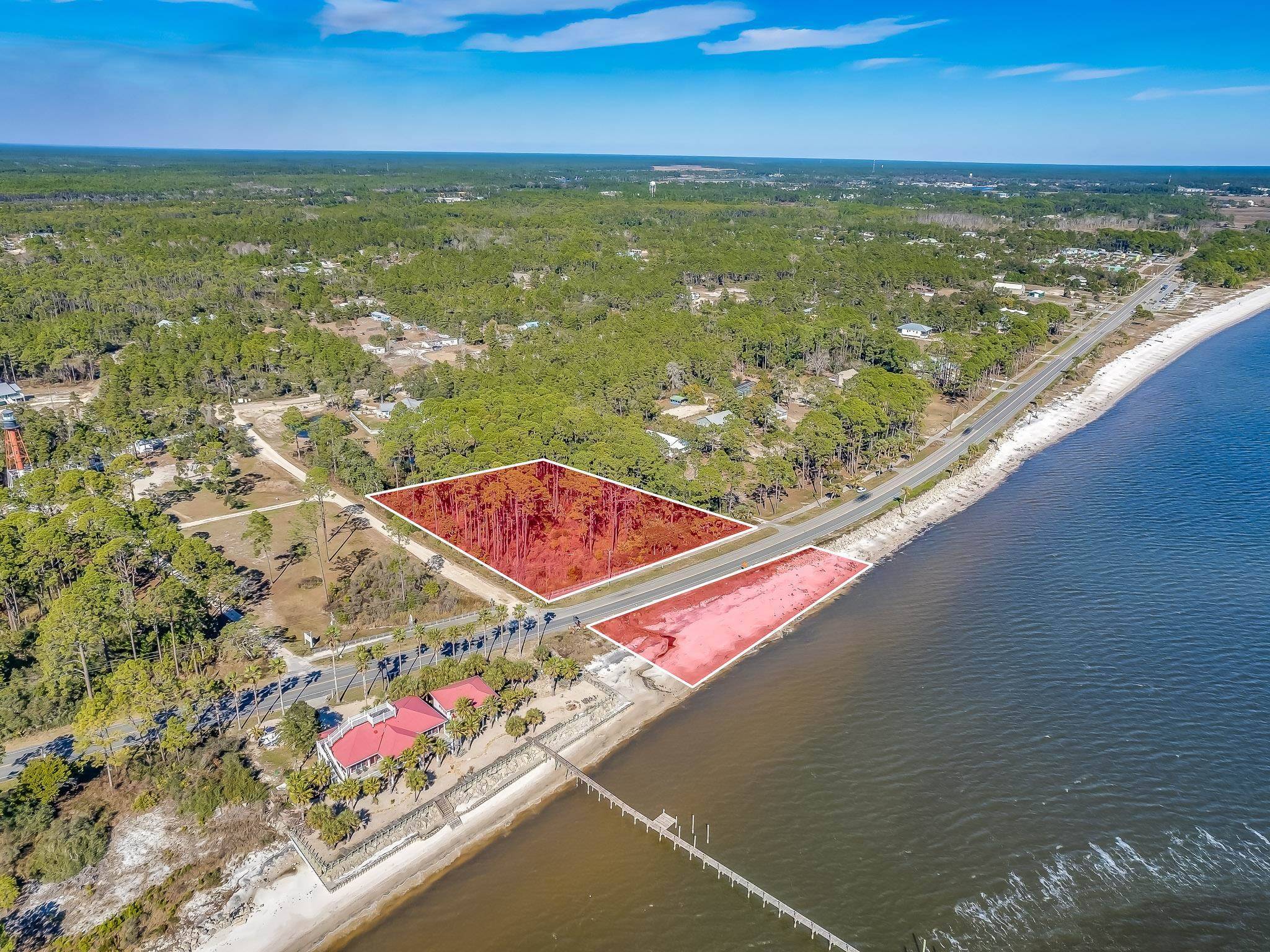 Carrabelle, FL 32327,105 Cape Street