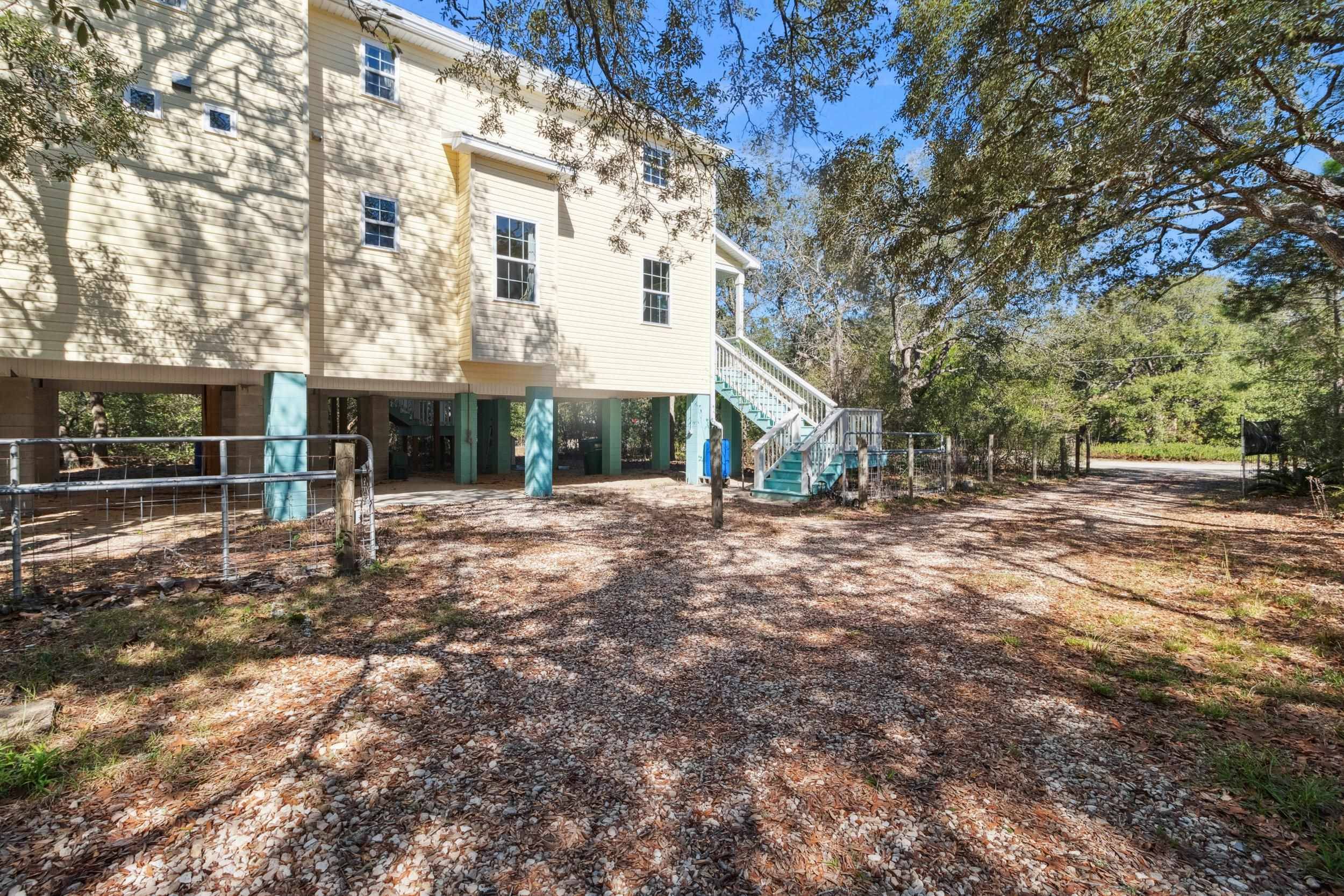 Panacea, FL 32346,13 Aucilla Street