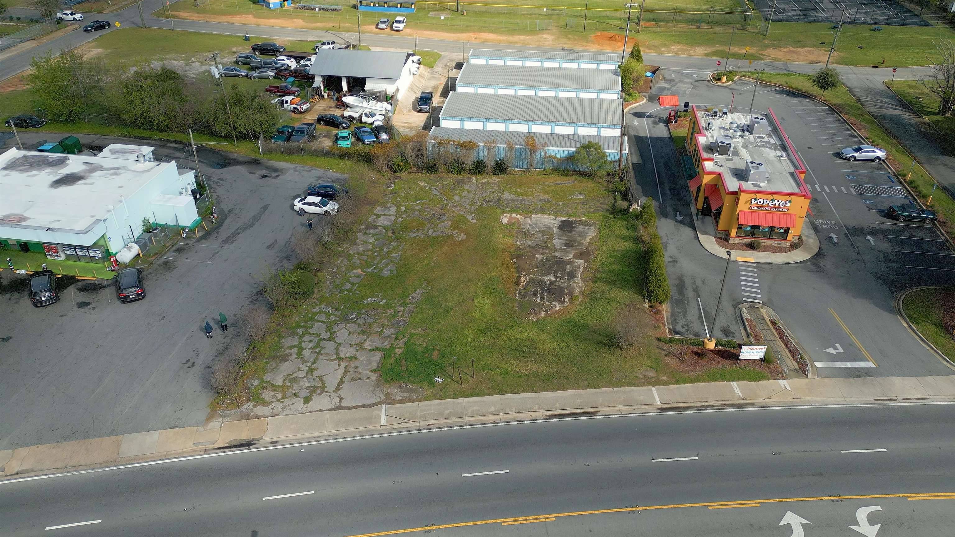 Quincy, FL 32351,1310 W Jefferson Street