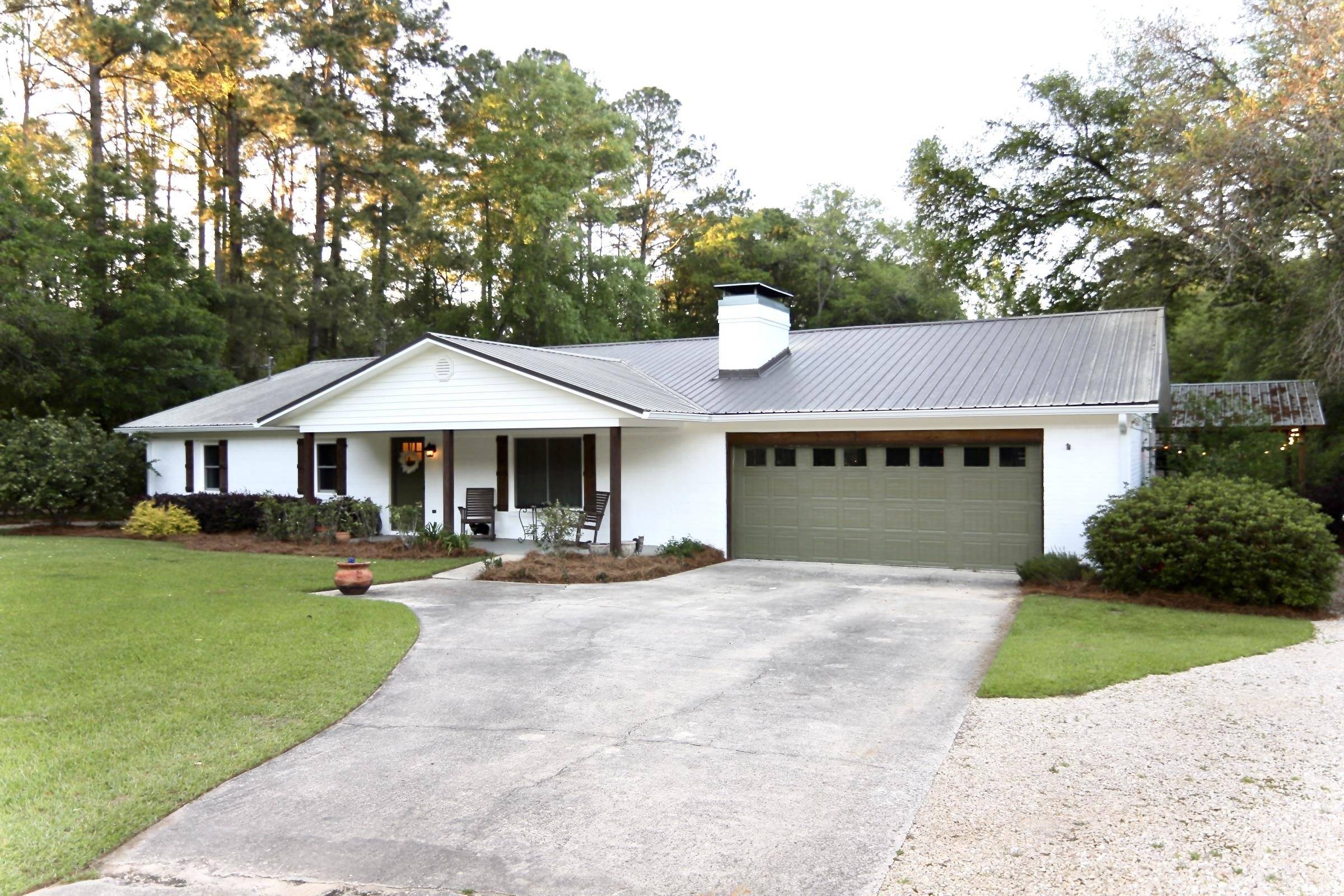 Tallahassee, FL 32312,9008 Broken Lance Drive