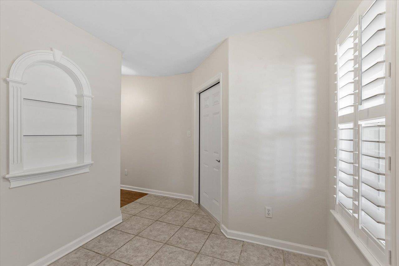 Tallahassee, FL 32317,6043 Kennelly Court