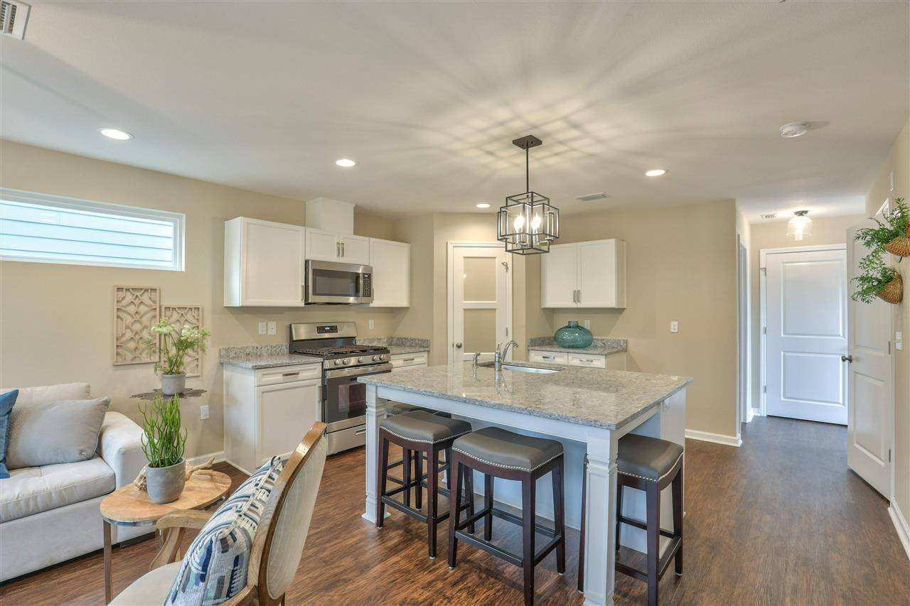 Tallahassee, FL 32308,3710 Meadow Vista Lane