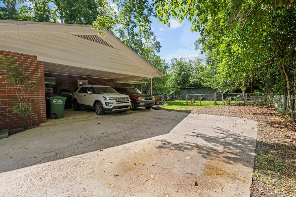 Tallahassee, FL 32317,5013 Vernon Road