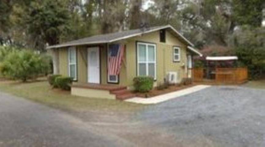 Quincy, FL 32351,4556 McCall Bridge Road