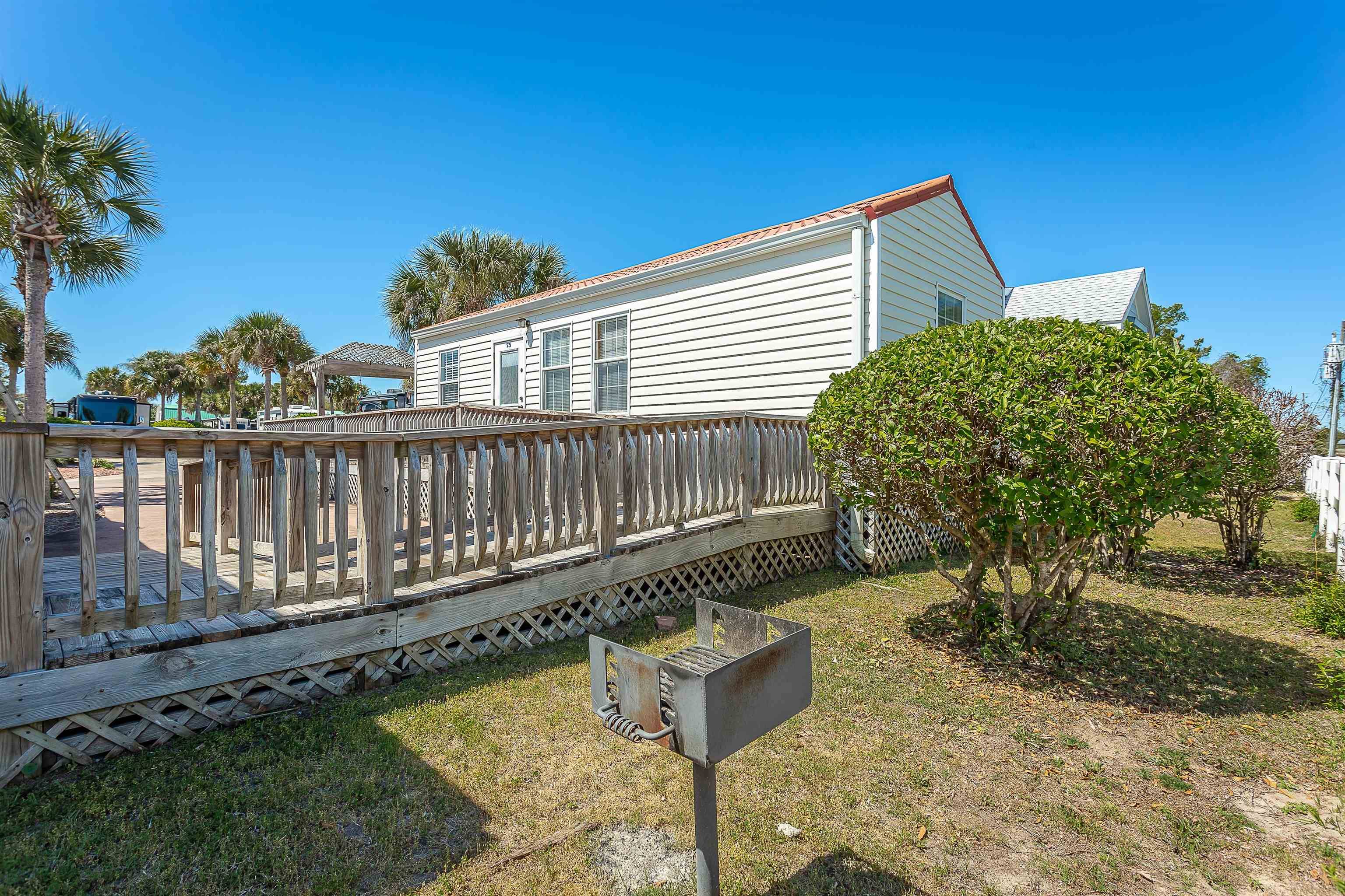 Carrabelle, FL 32322,1843 98W Highway #75