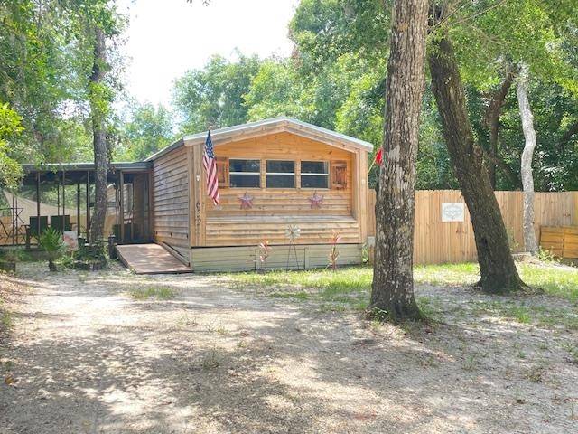 Alligator Point, FL 32346,652 Magnolia Street