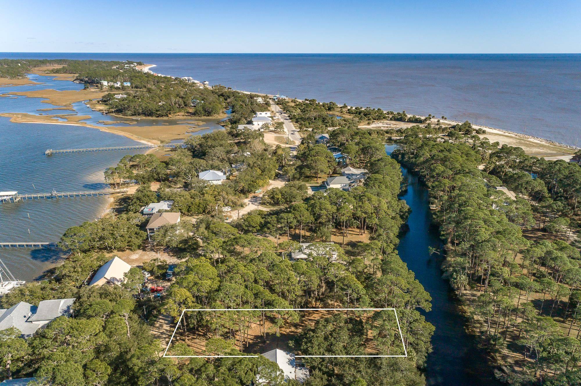 Alligator Point, FL 32346-5117,160 Harbor Circle