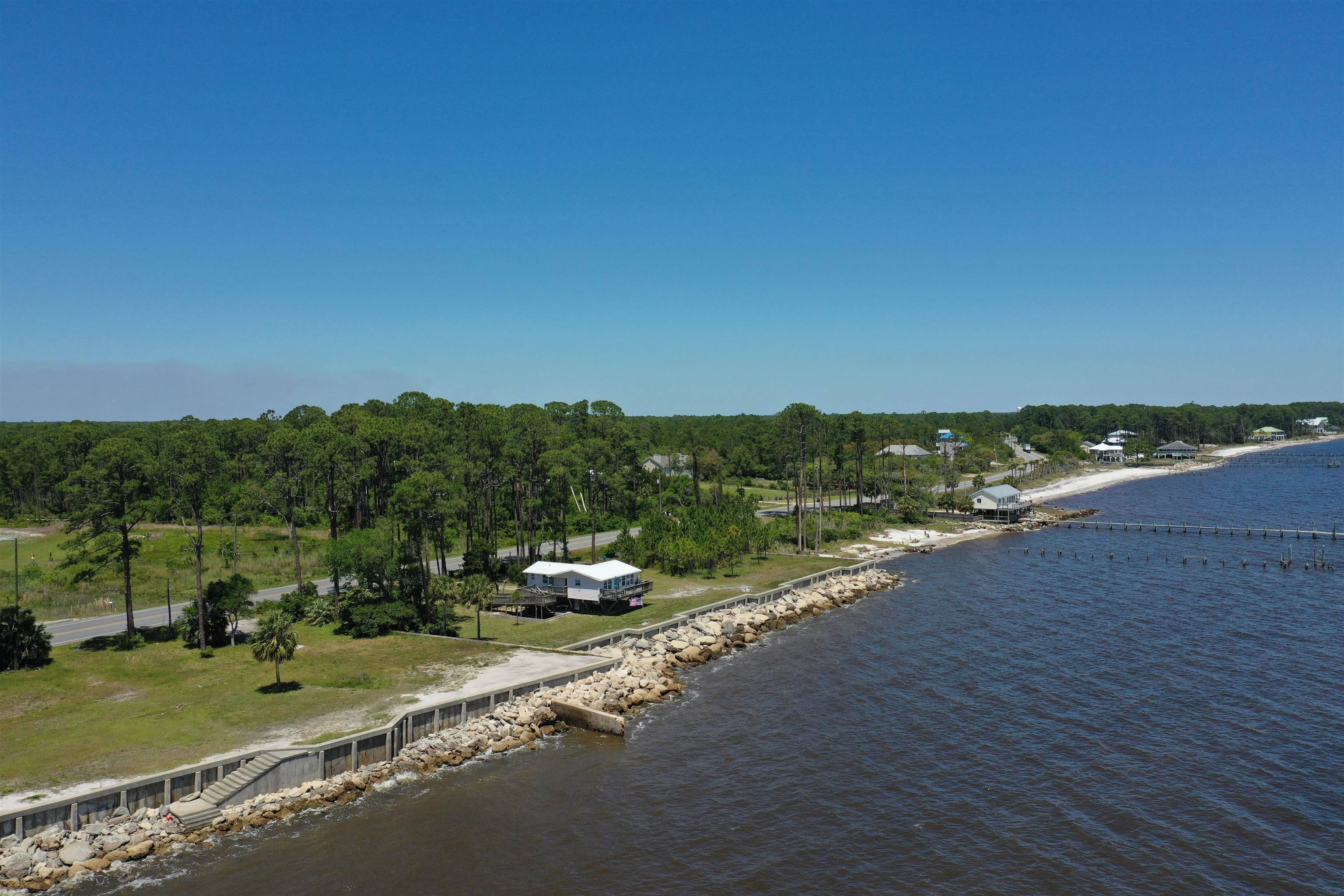 Carrabelle, FL 32322,2140 Highway 98 W