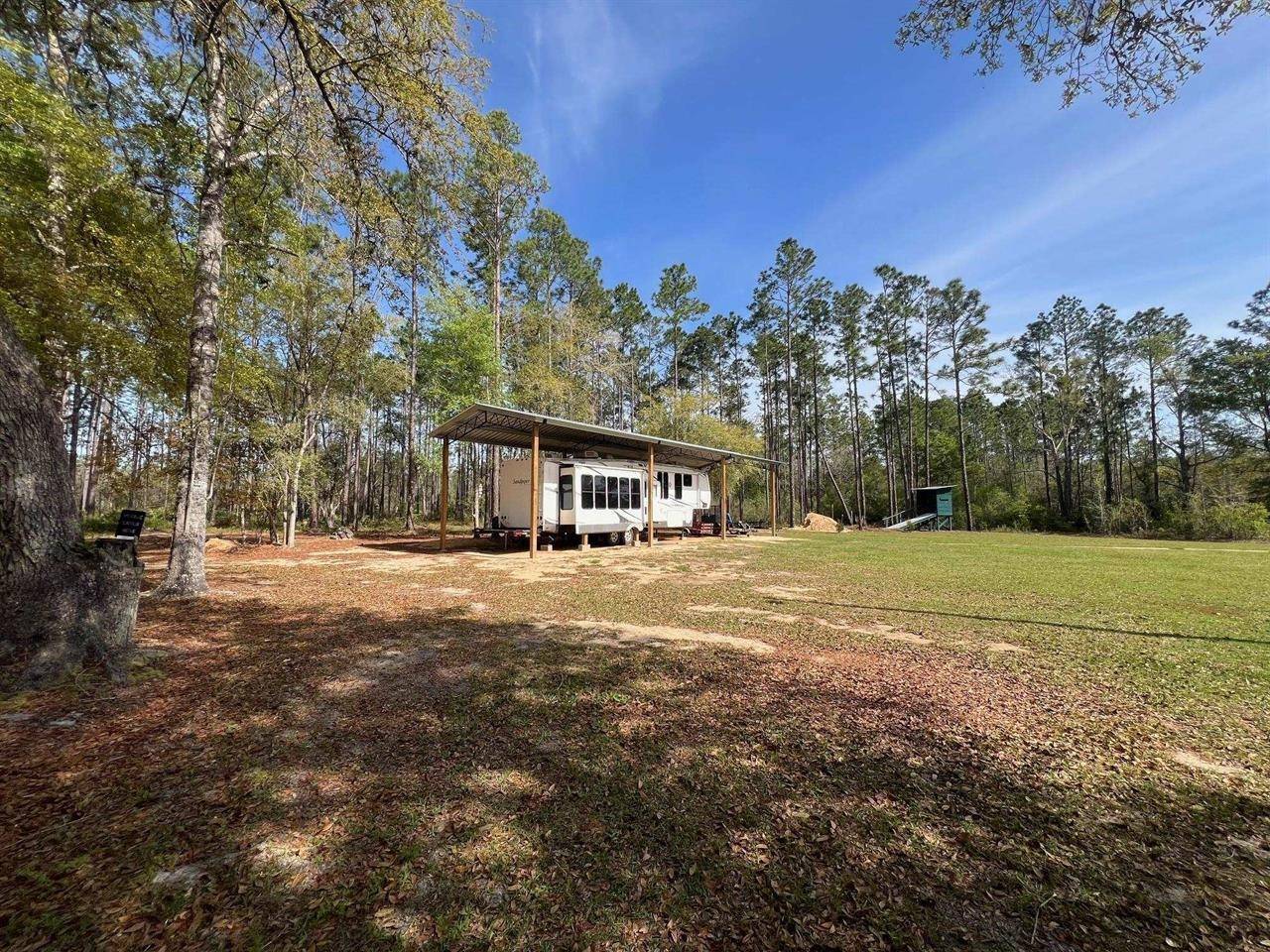 Hosford, FL 32334,21898 NE Forest Road 103