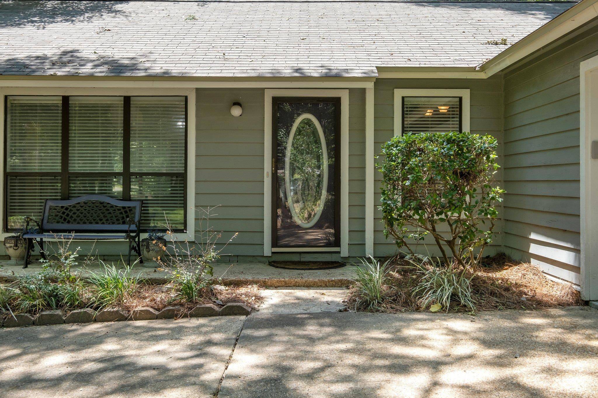 Tallahassee, FL 32312,3525 Larkspur Lane