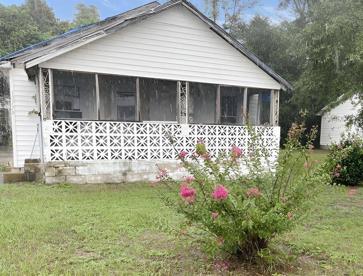 Bristol, FL 32321,10778 NW Main Street