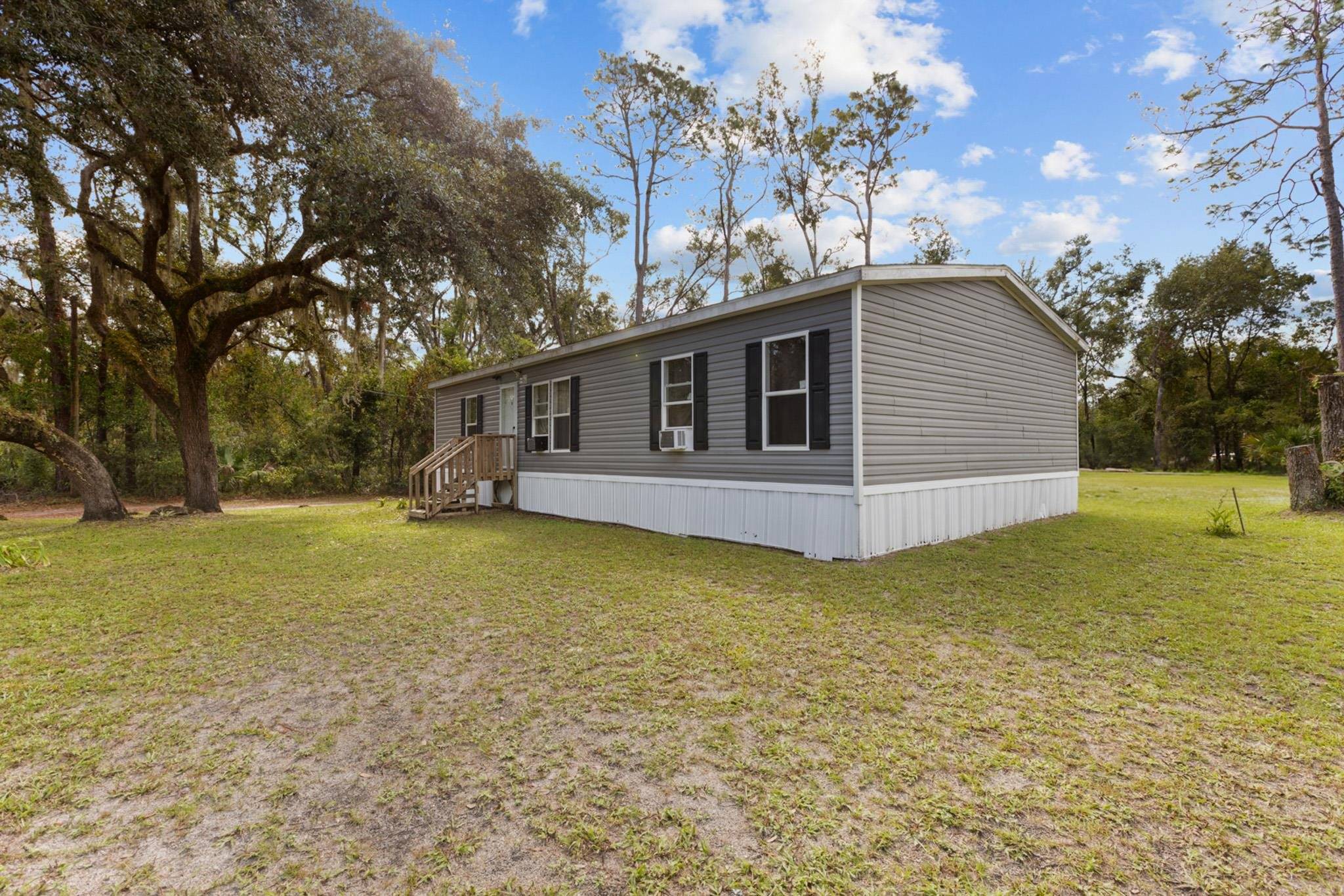 Perry, FL 32348,113 Crit Jones Drive