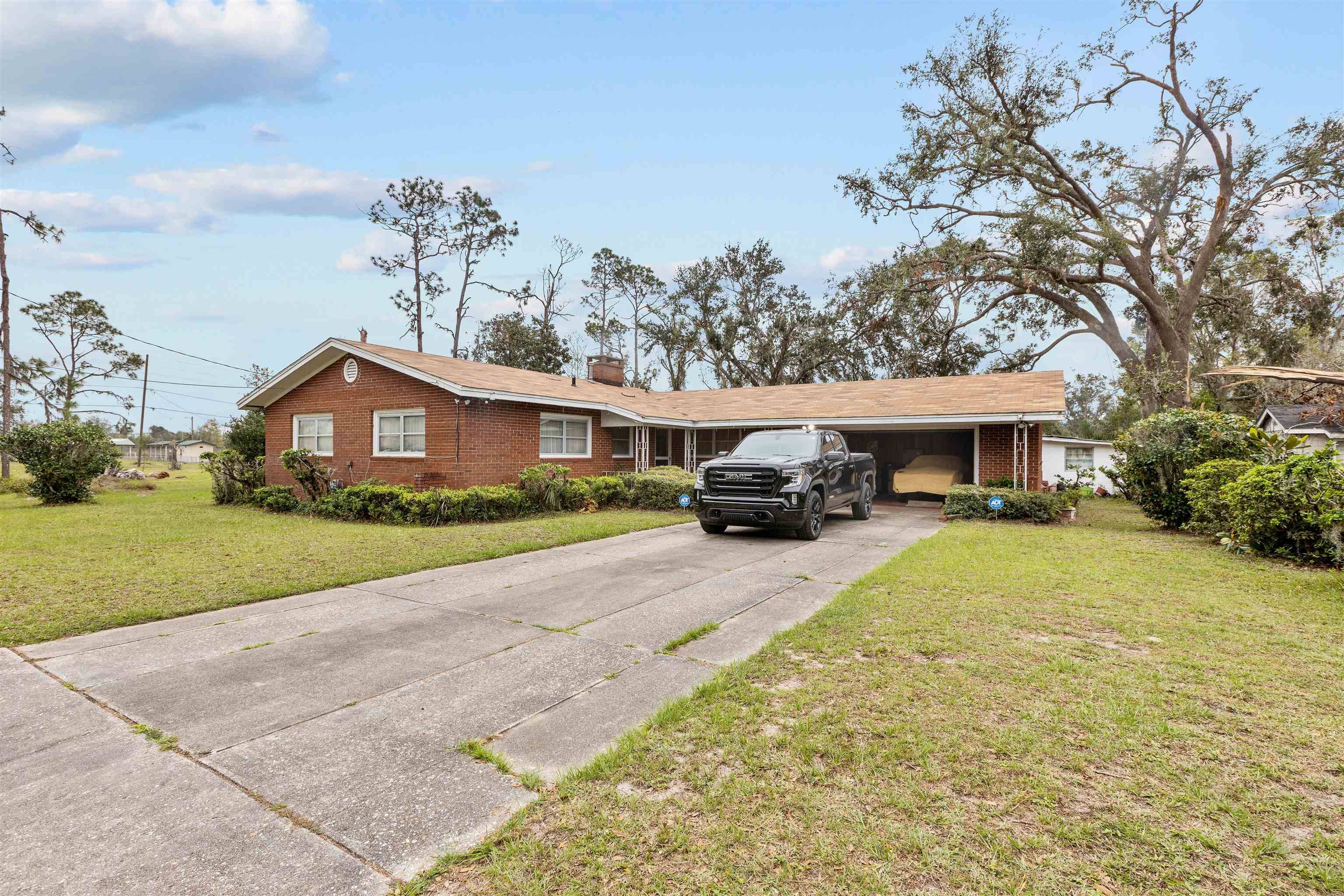 Perry, FL 32347,105 Clifford Lane