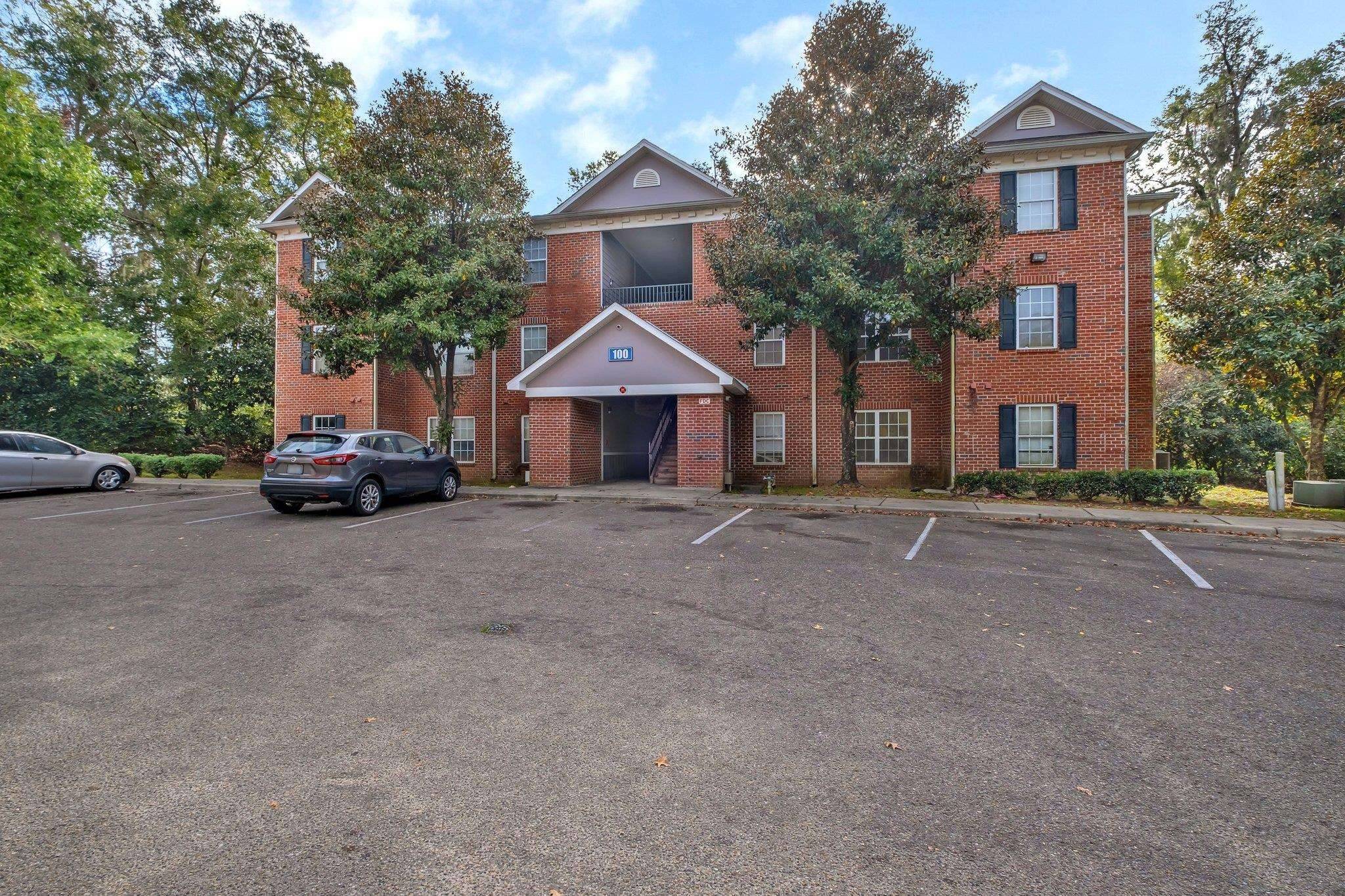 Tallahassee, FL 32301,3000 S Adams Street #111