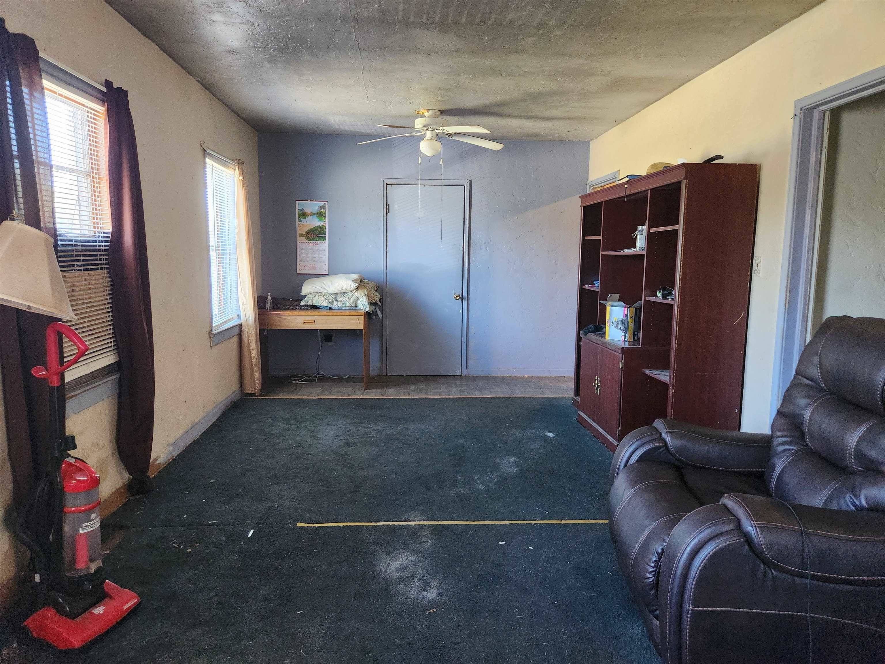 Perry, FL 32347,826 N Jefferson Street