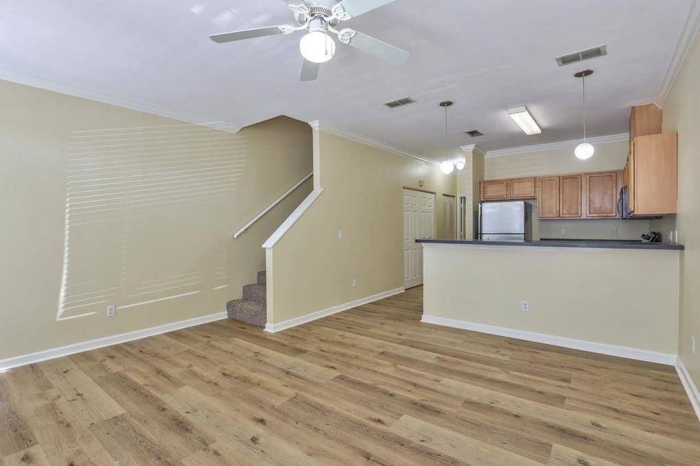 Tallahassee, FL 32303,1417 PULLEN Road #209