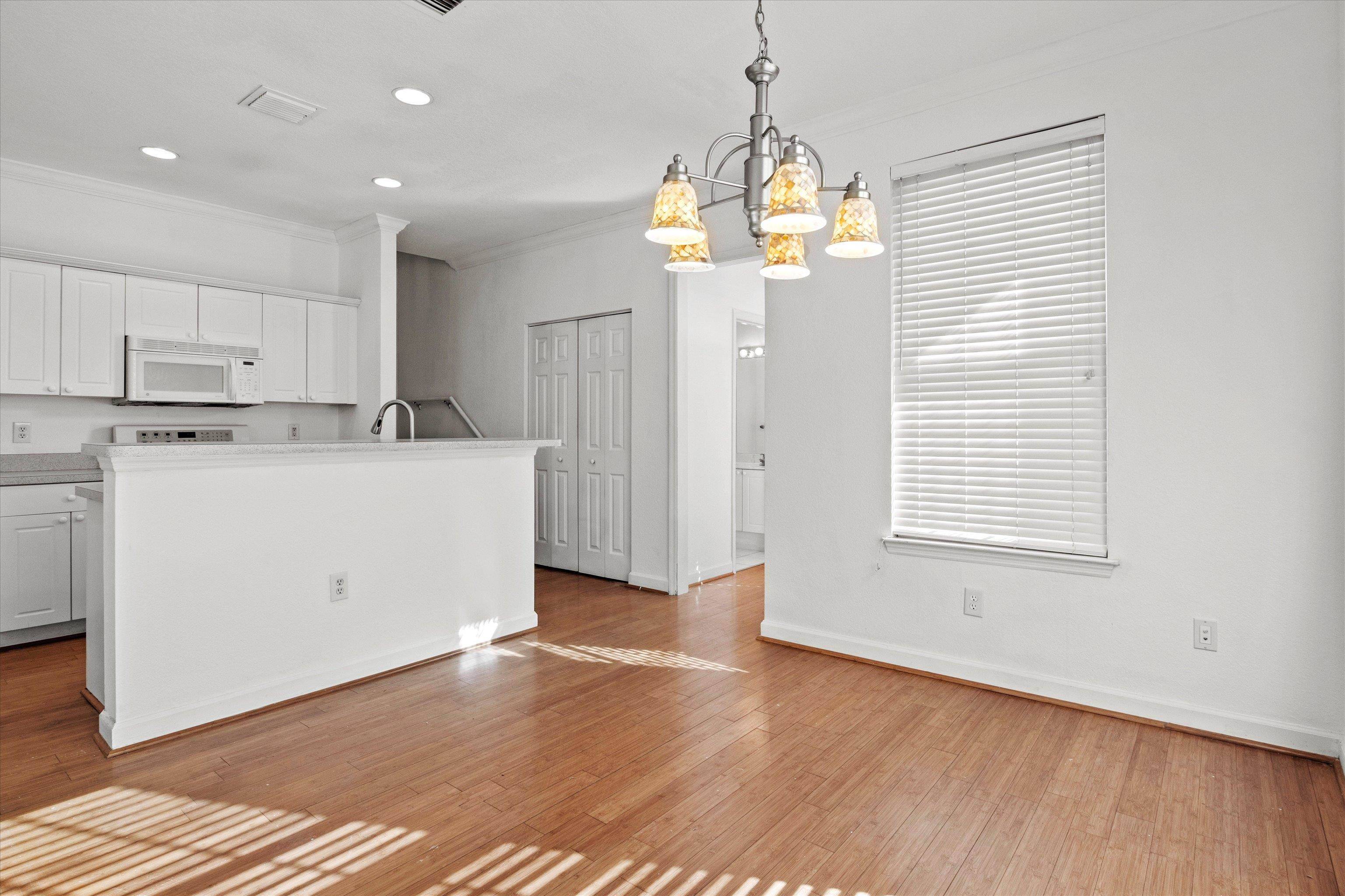 Tallahassee, FL 32311,4069 Colleton Court