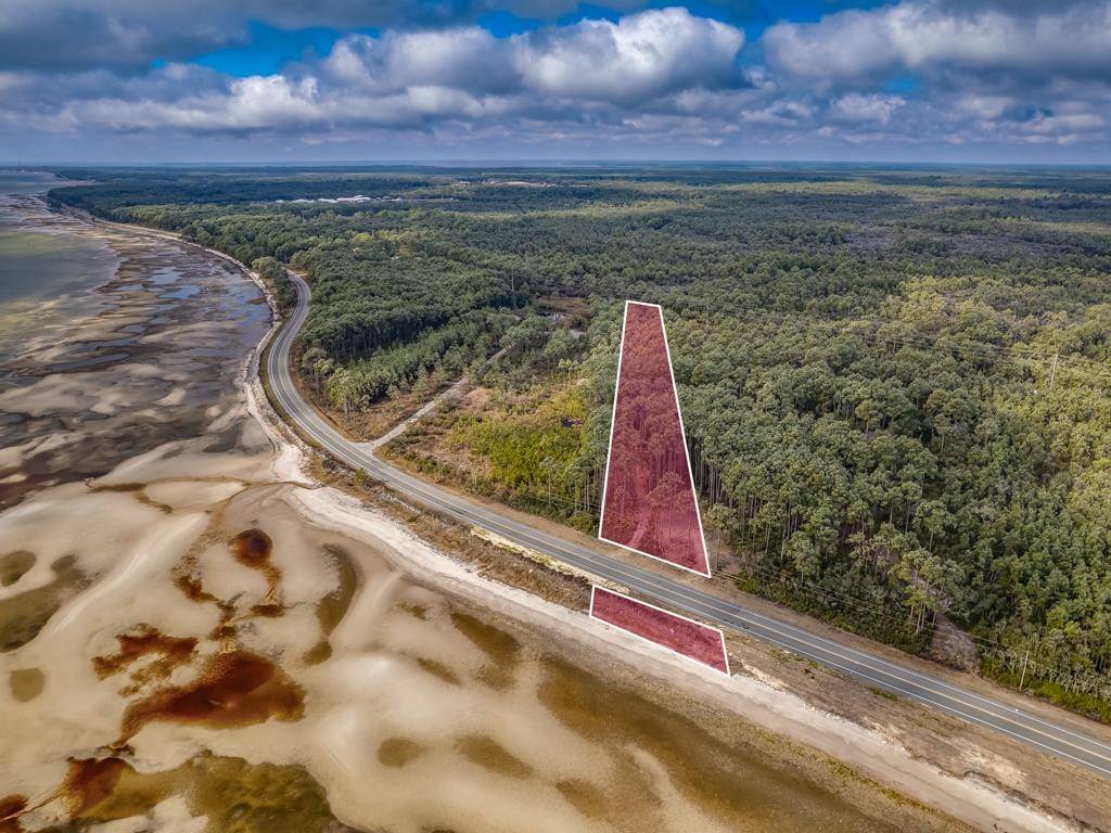 East Point, FL 32328,1517 Highway 98