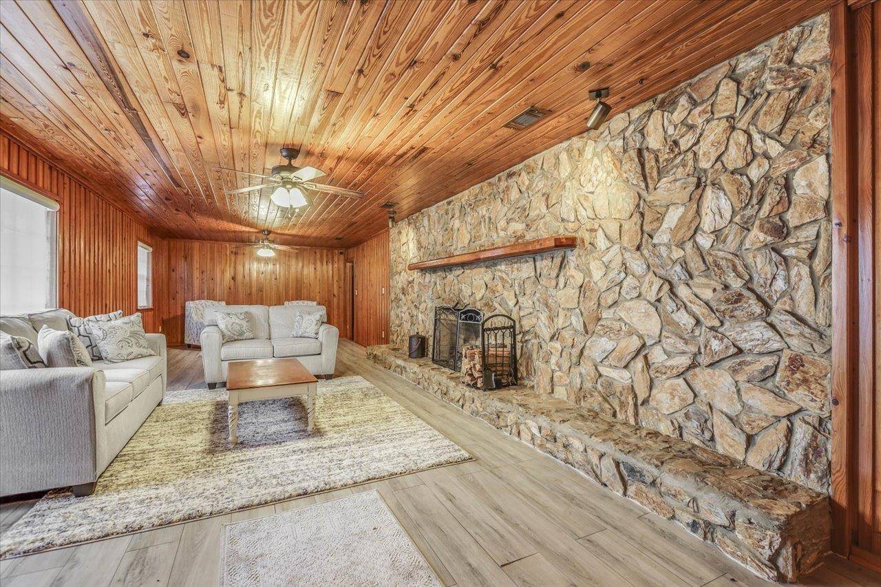 Monticello, FL 32344,4287 Bassett Dairy Road