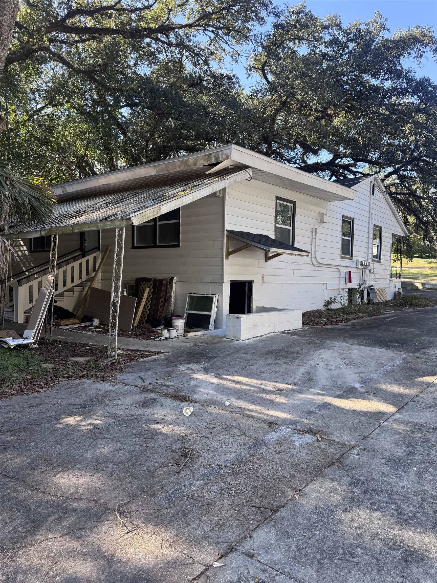 Tallahassee, FL 32304,733 California St