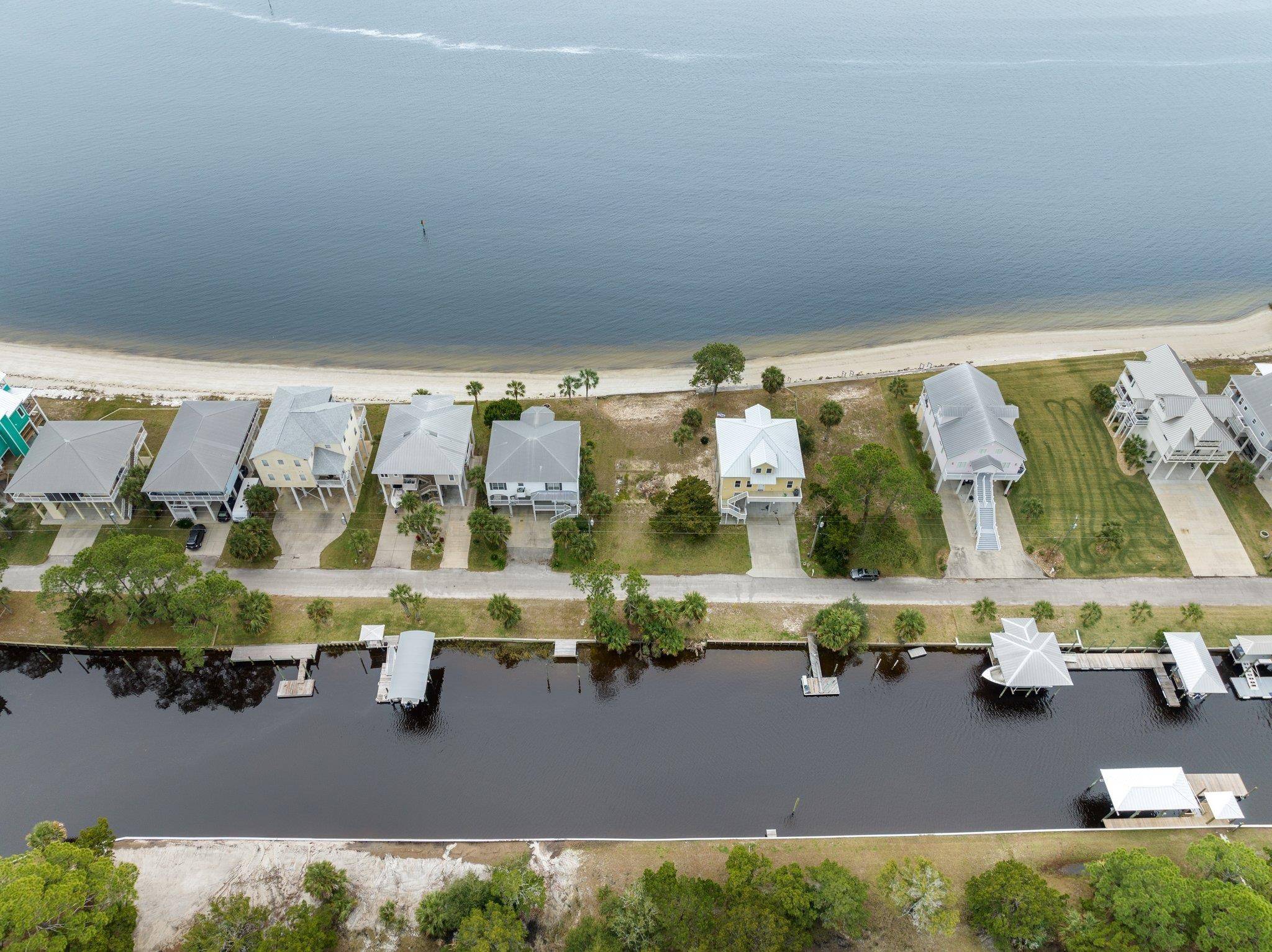 Crawfordville, FL 32327,xx SHELL POINT Road