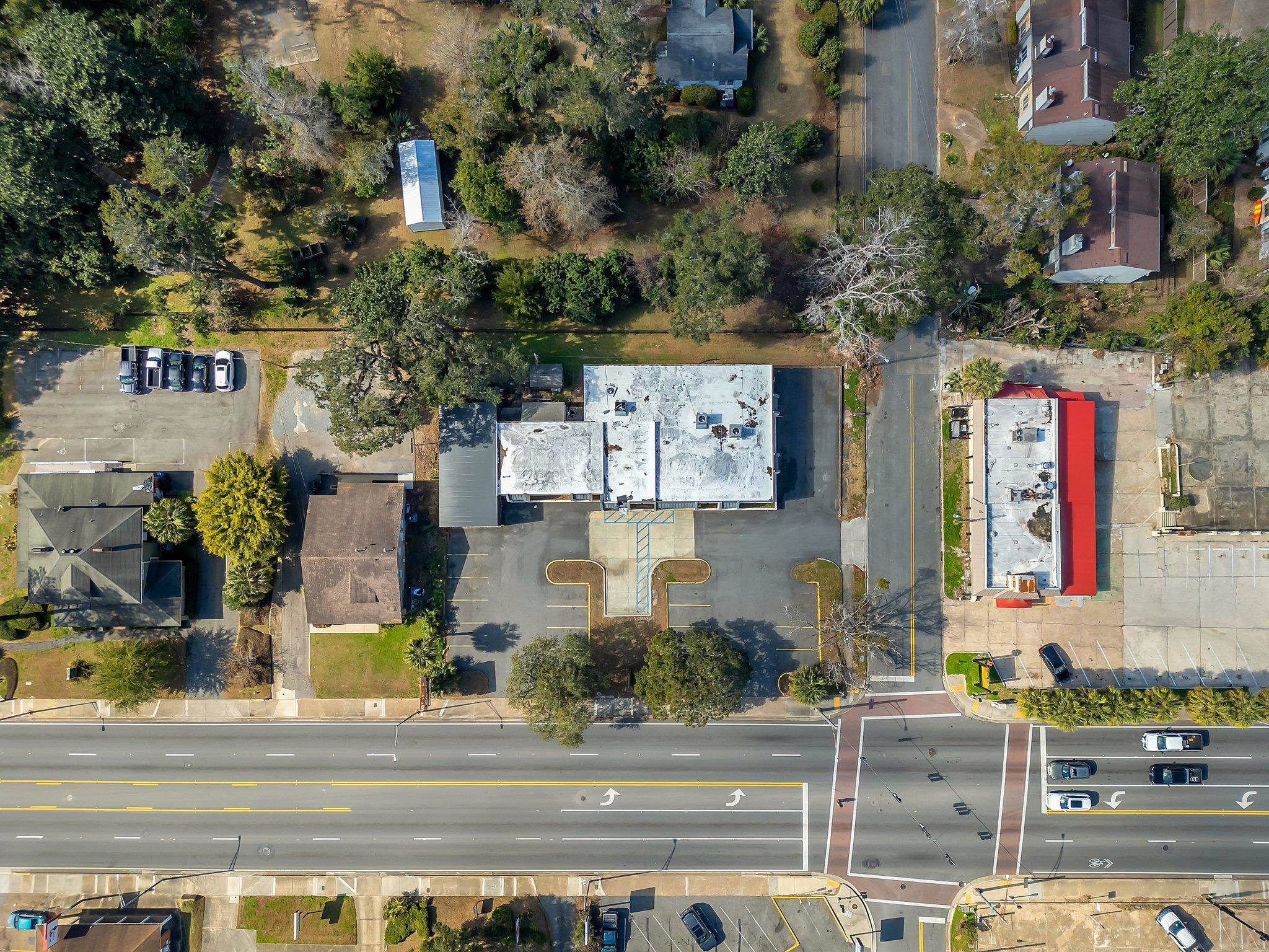 Tallahassee, FL 32303,928 N Monroe Street