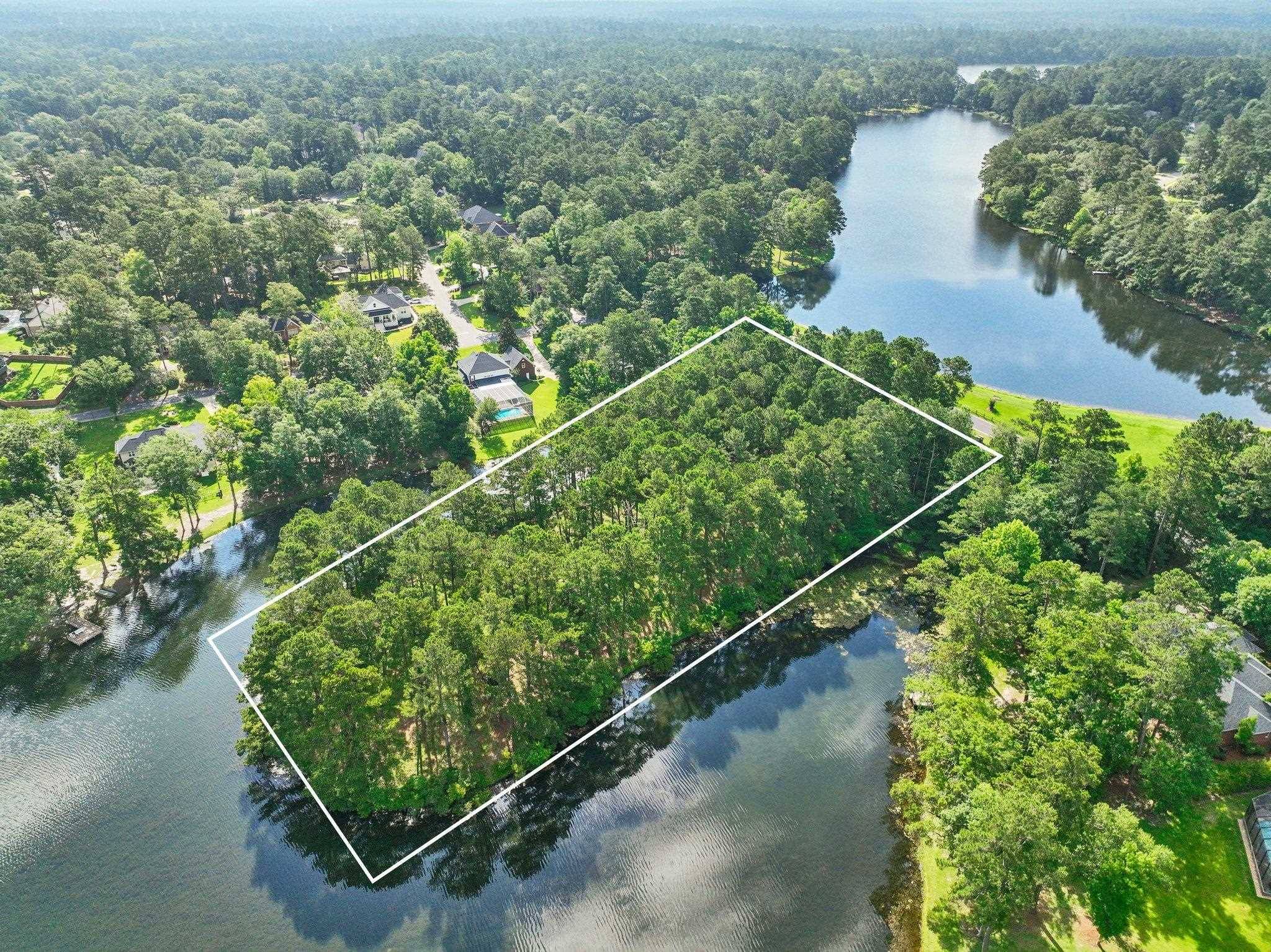 Tallahassee, FL 32312,8857 Glen Abby Drive