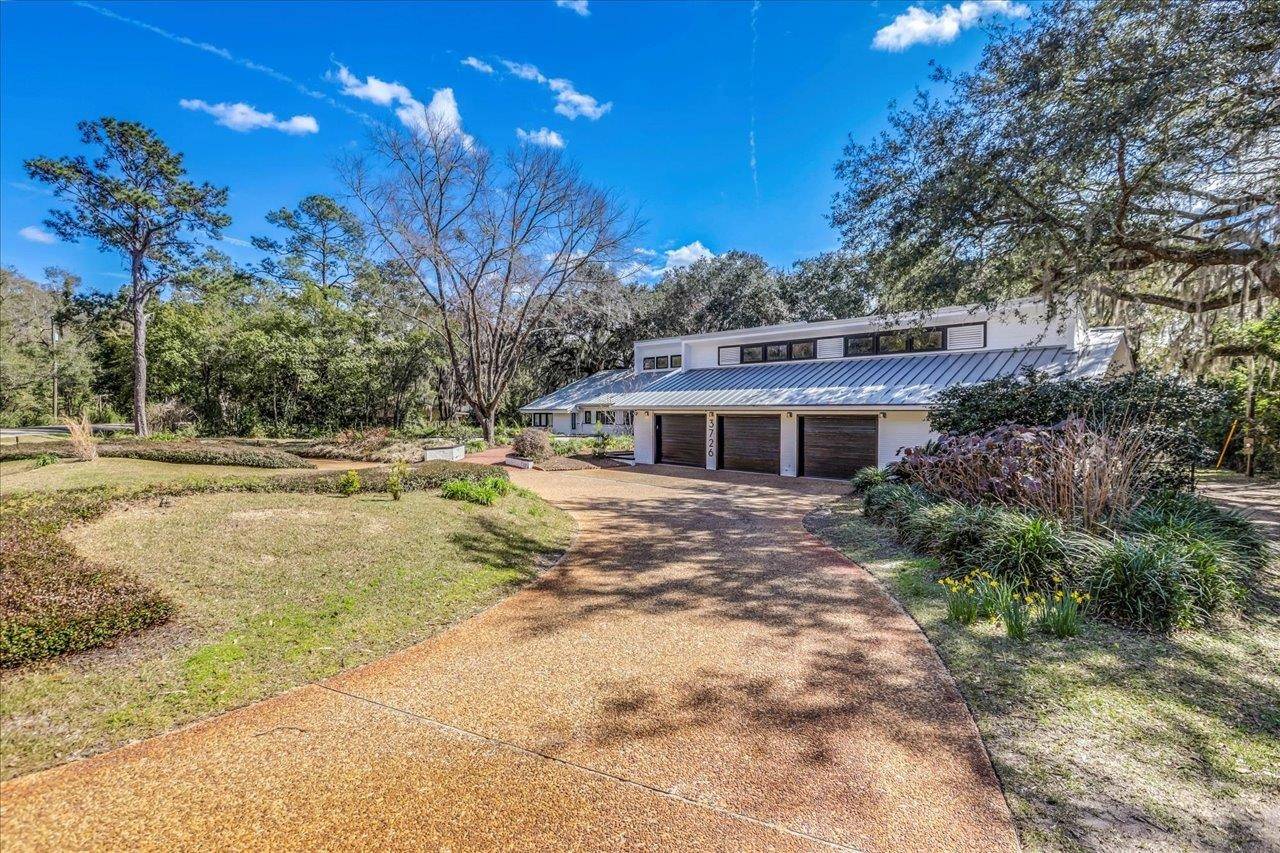 Tallahassee, FL 32310,3726 Lakeview Drive