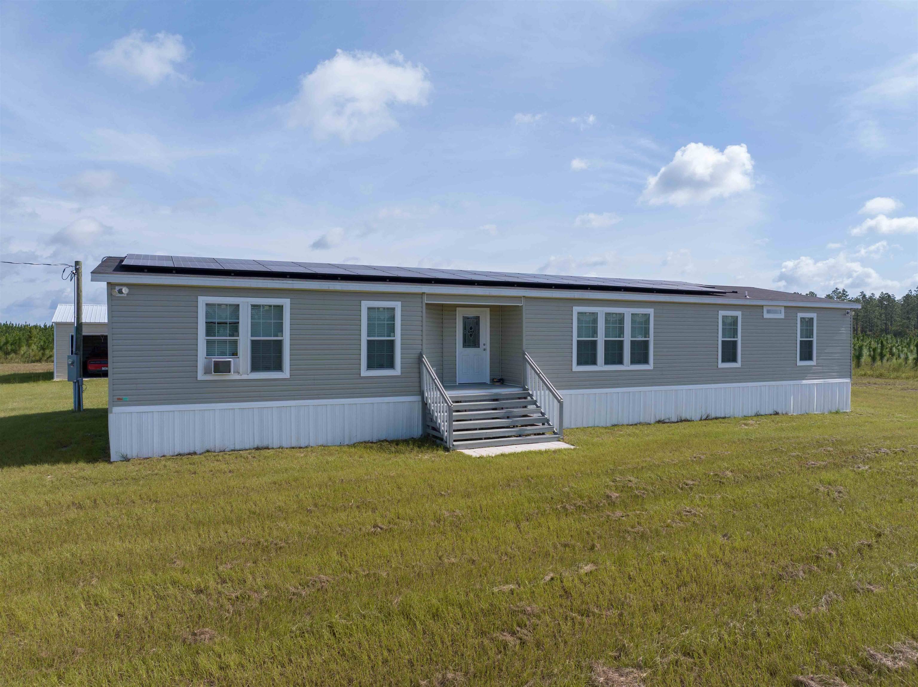 Lee, FL 32059,397 SE Schooner Way