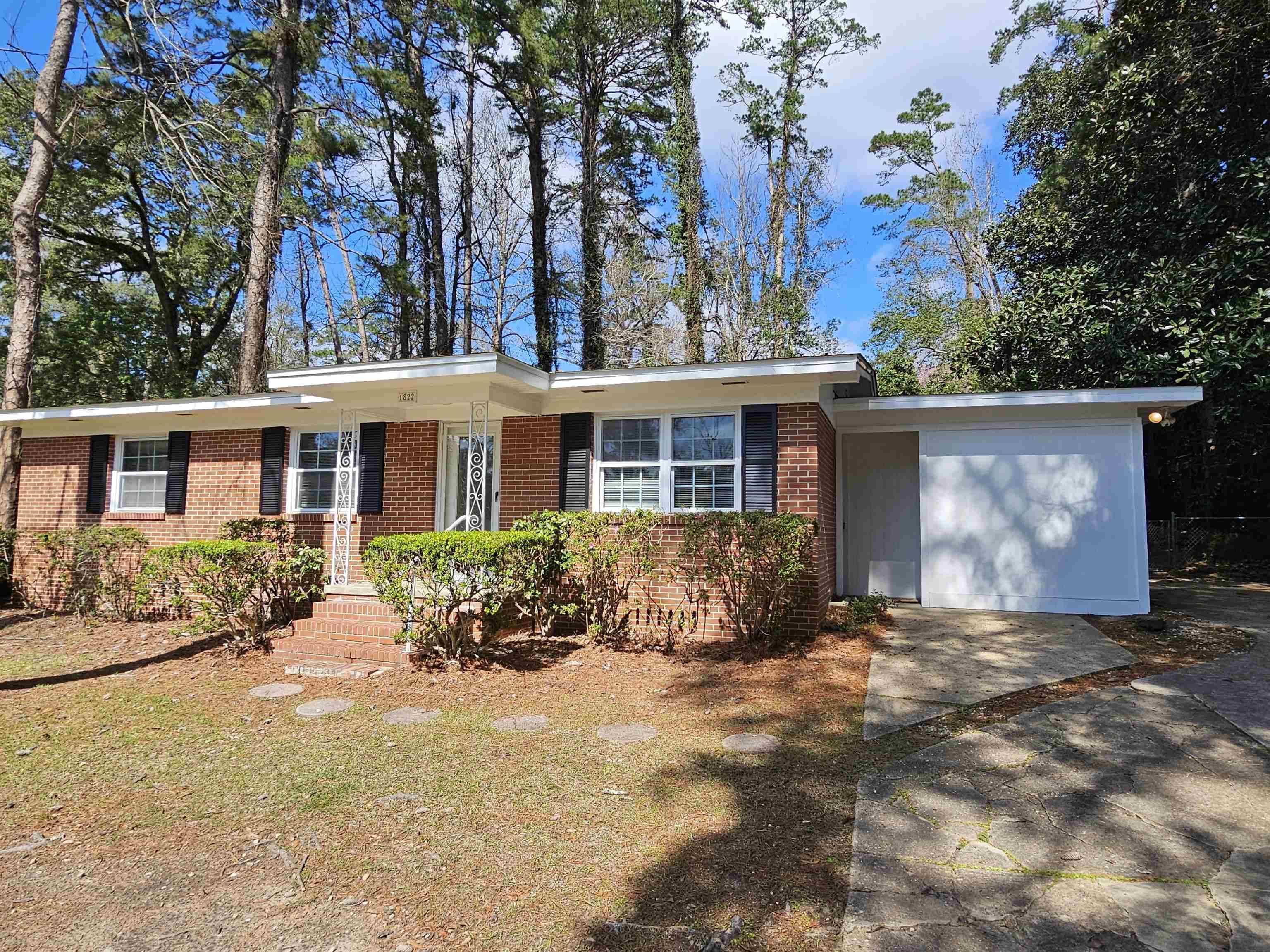 Tallahassee, FL 32303,1822 Sunset Lane