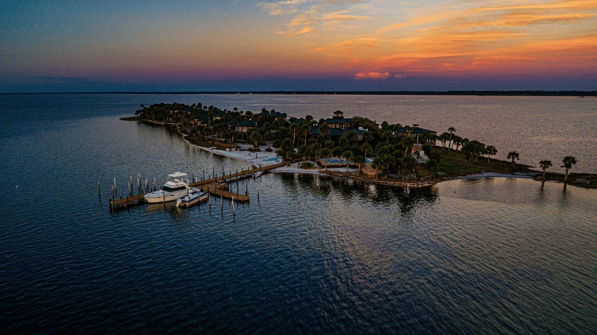 Port St Joe, FL 32456-1916,Black's Island 1 Story Beach Bungalow