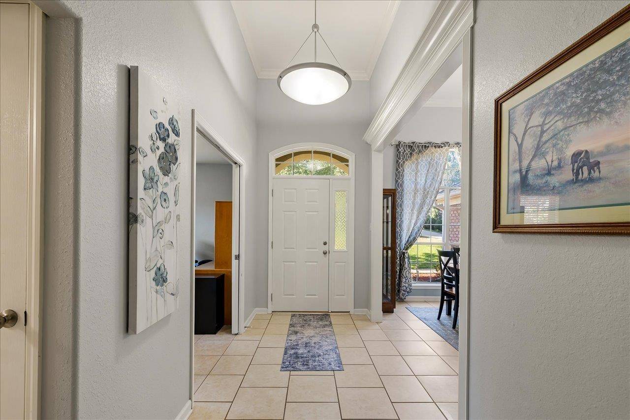 Tallahassee, FL 32312-6804,8086 Ronds Pointe Court