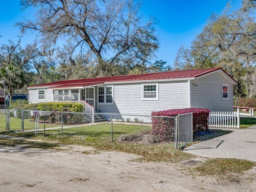 Crawfordville, FL 32327,10 J R Milton Road