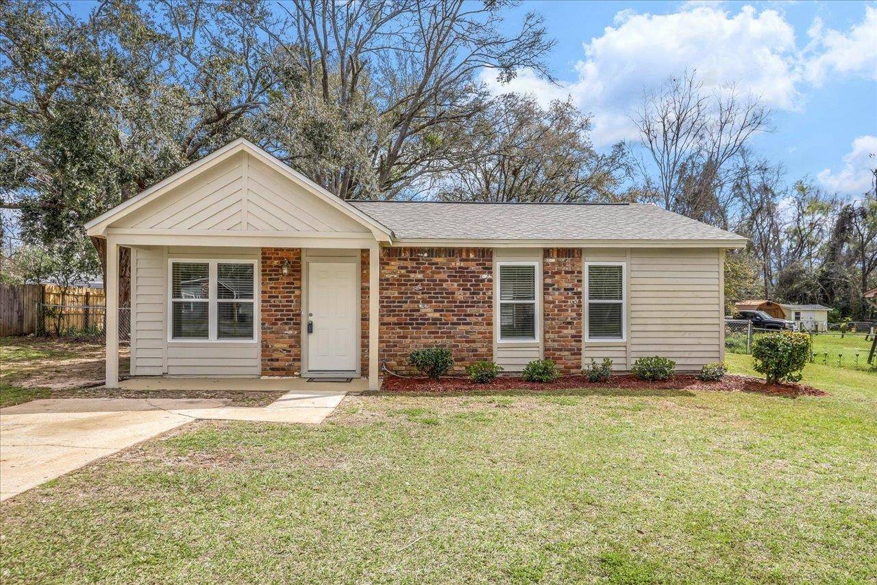 Tallahassee, FL 32311,2083 Little River Lane