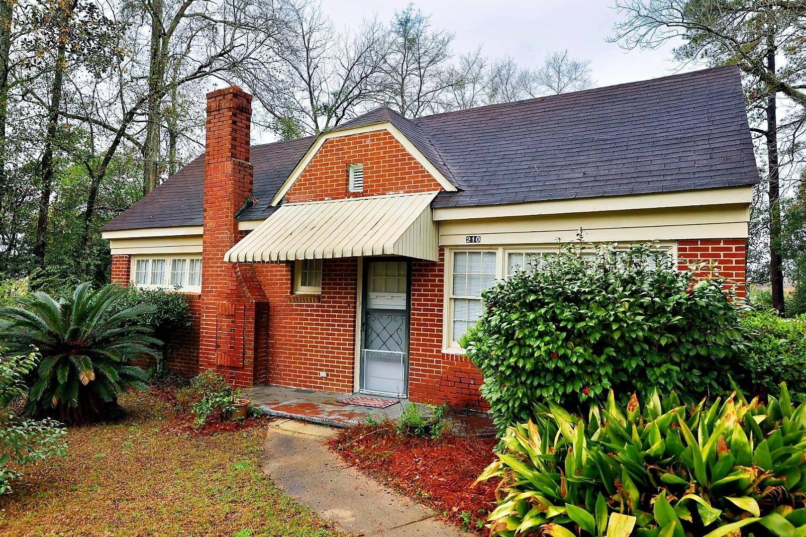 Cairo, GA 39828,210 SW 3rd Avenue