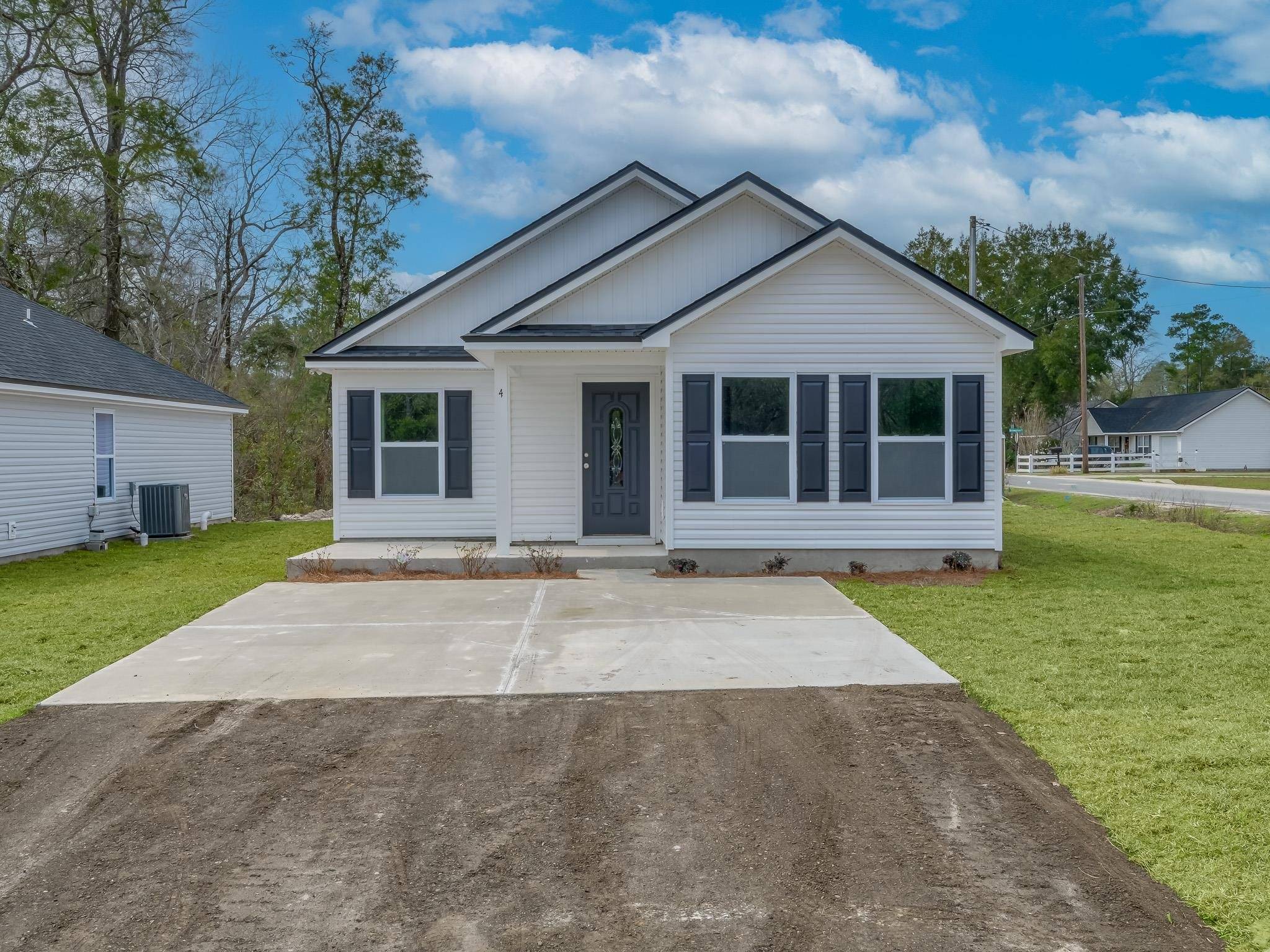 Wakulla, FL 32327,46 Lake Ellen Drive