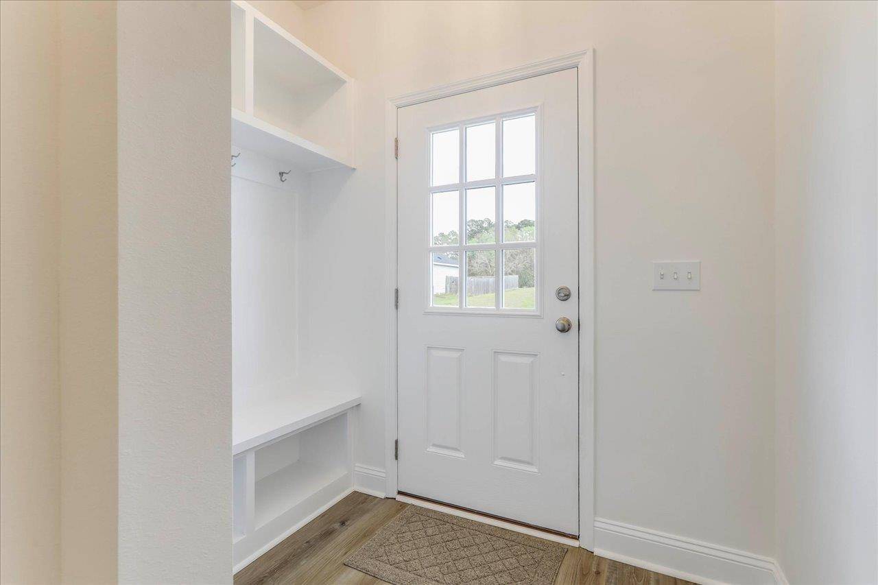 Tallahassee, FL 32312,8764 GLENOAK Trail