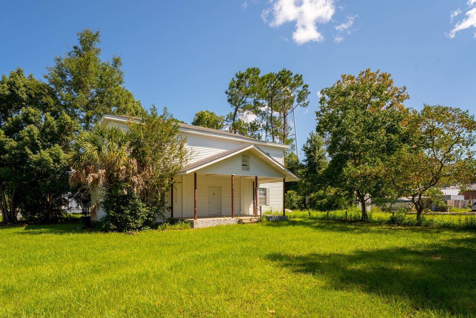 Sopchoppy, FL 32358,75 Yellow Jacket Avenue