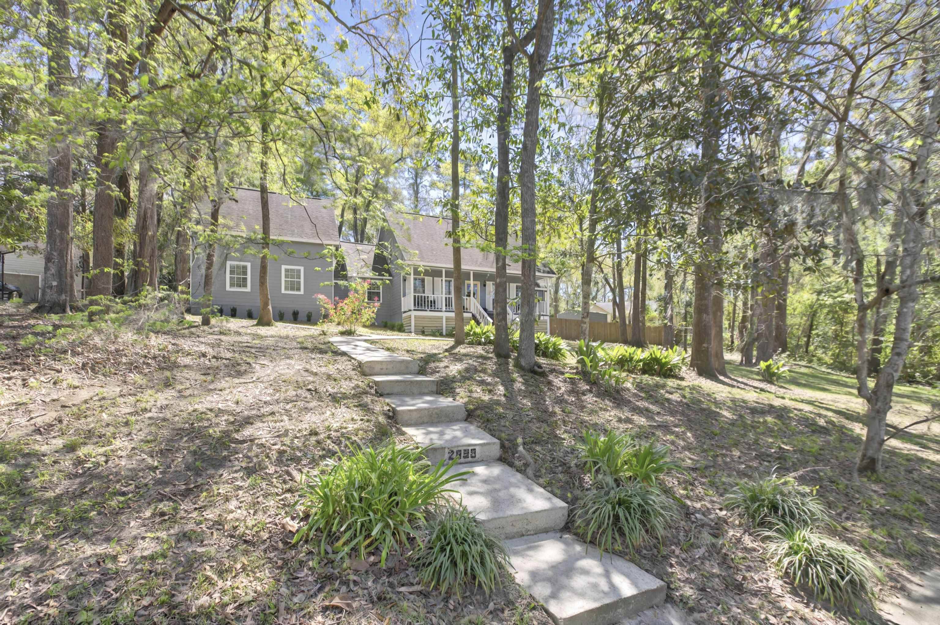 Tallahassee, FL 32309,2899 Royal Oaks Drive