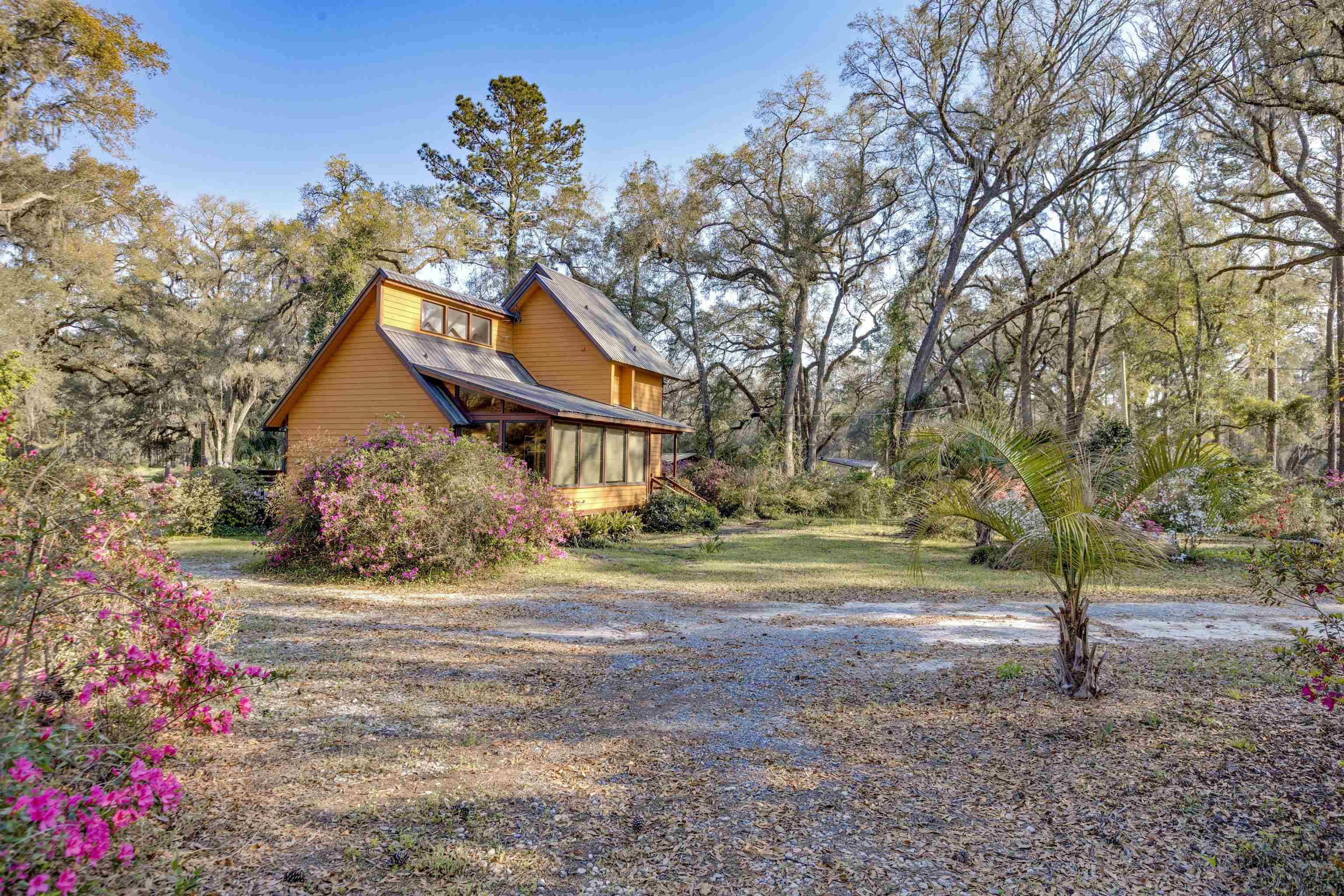 Tallahassee, FL 32309,5009 VETERANS MEMORIAL Drive