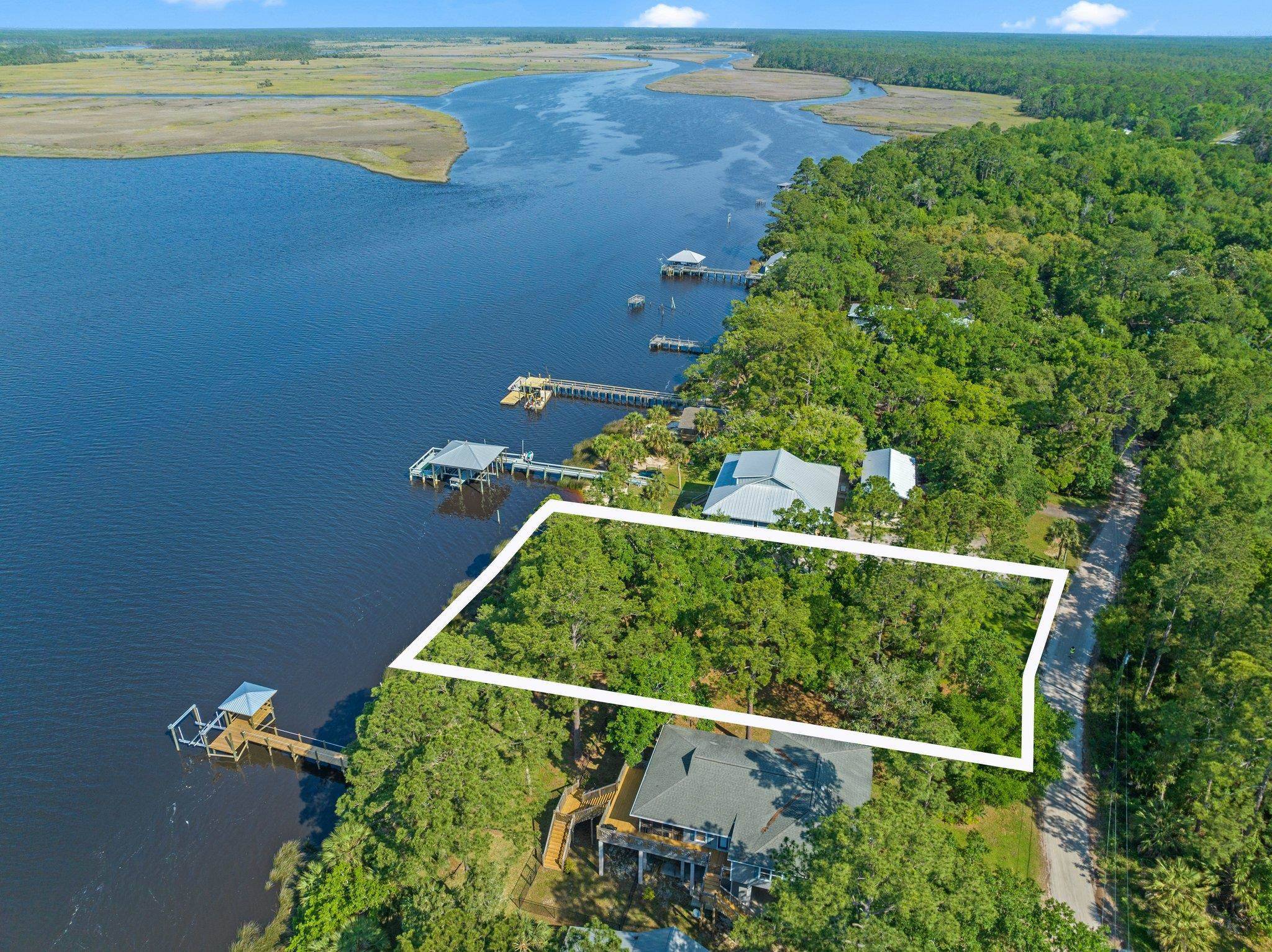 Panacea, FL 32346,River Drive